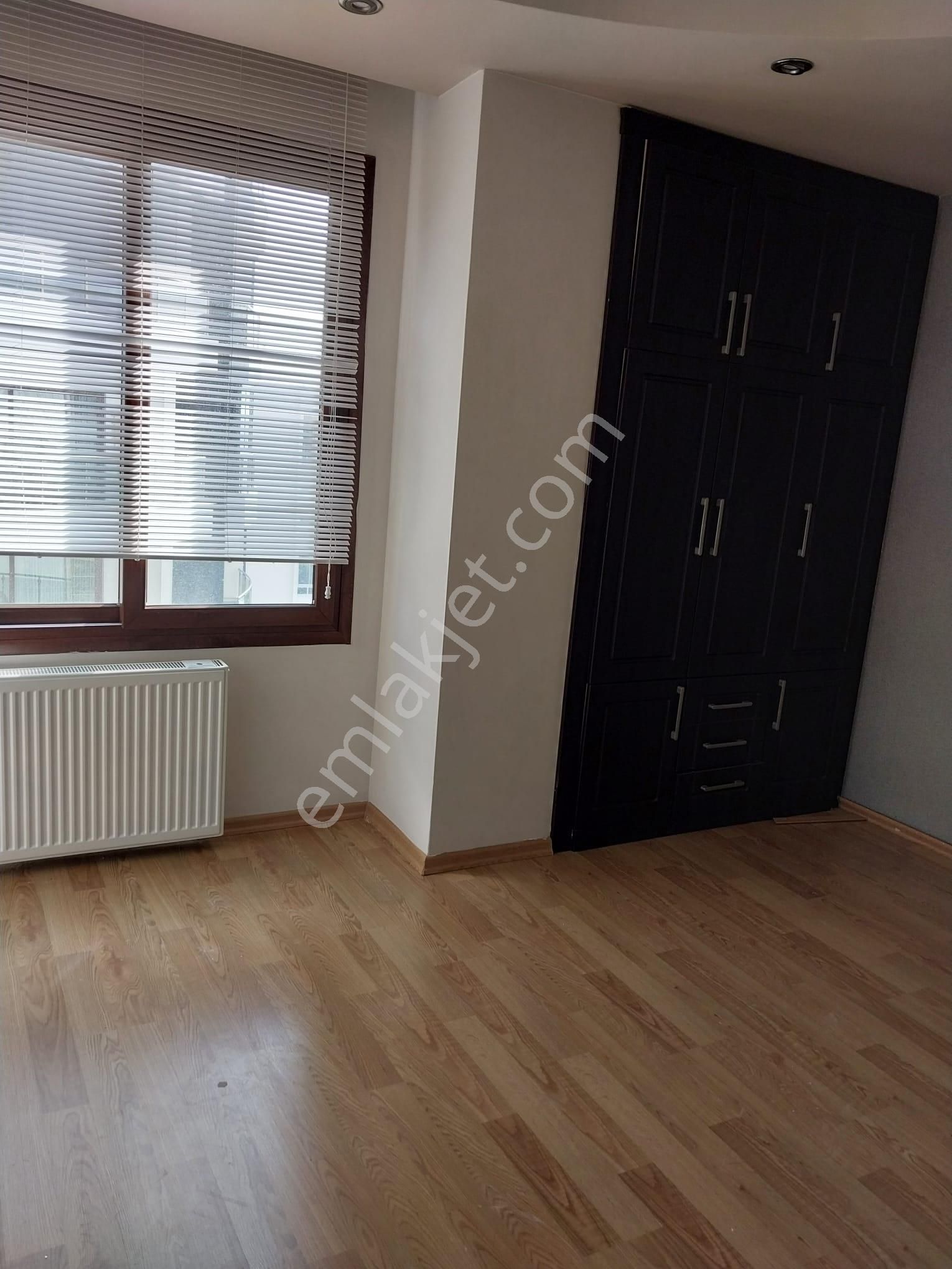 Mezitli Viranşehir Sahilinde 4+1 Denize Sıfır 250 Metrekare Lüks Daire - Görsel 16