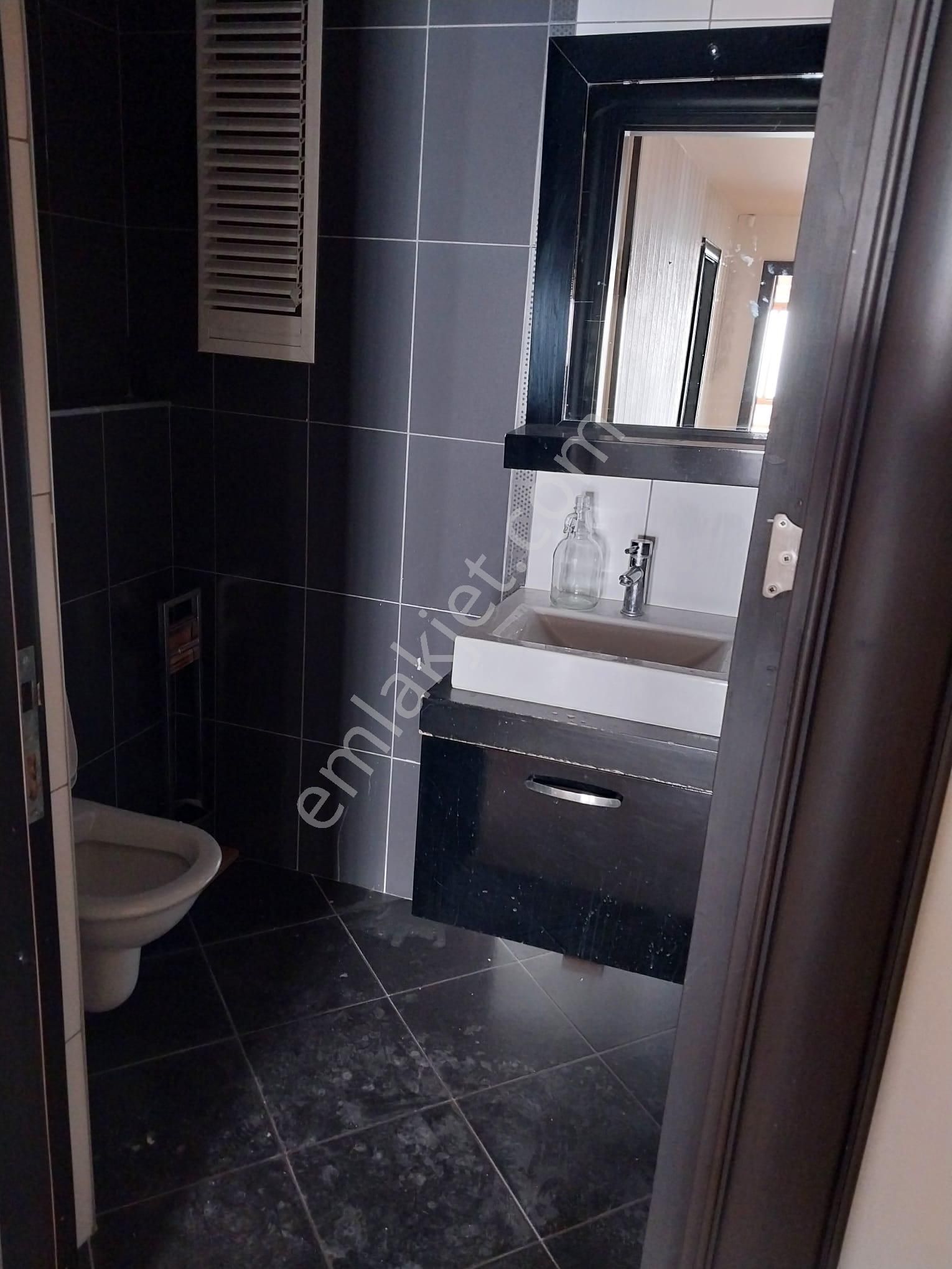Mezitli Viranşehir Sahilinde 4+1 Denize Sıfır 250 Metrekare Lüks Daire - Görsel 22