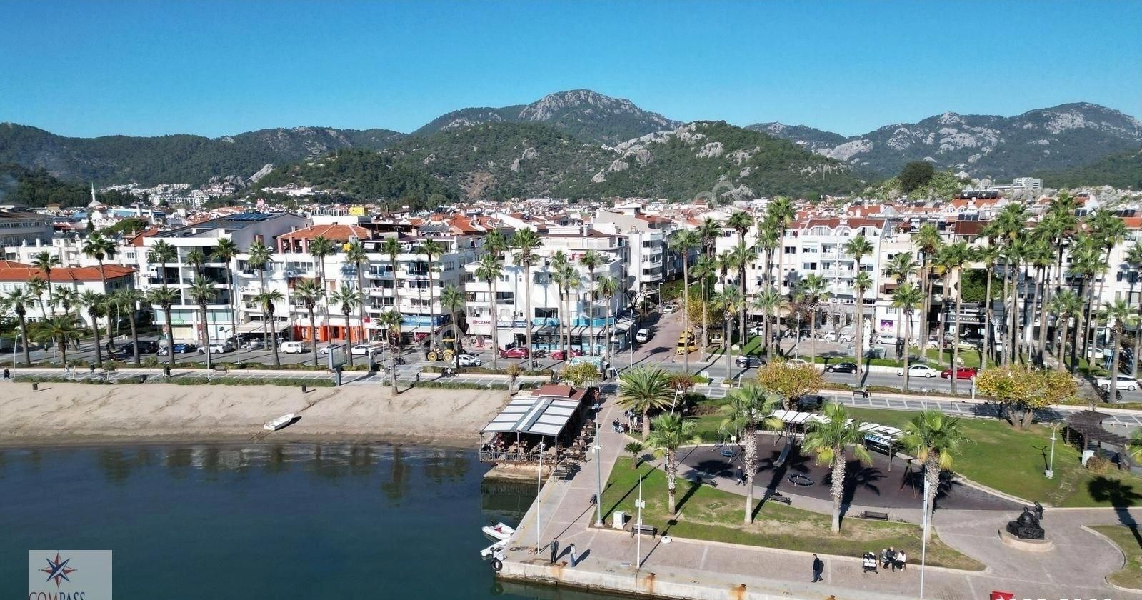 Marmaris Tepe Satılık Daire MARMARİS MERKEZ 19 MAYIS MEYDANINA CEPHELİ TABELA DEĞERİ OLAN DAİRE