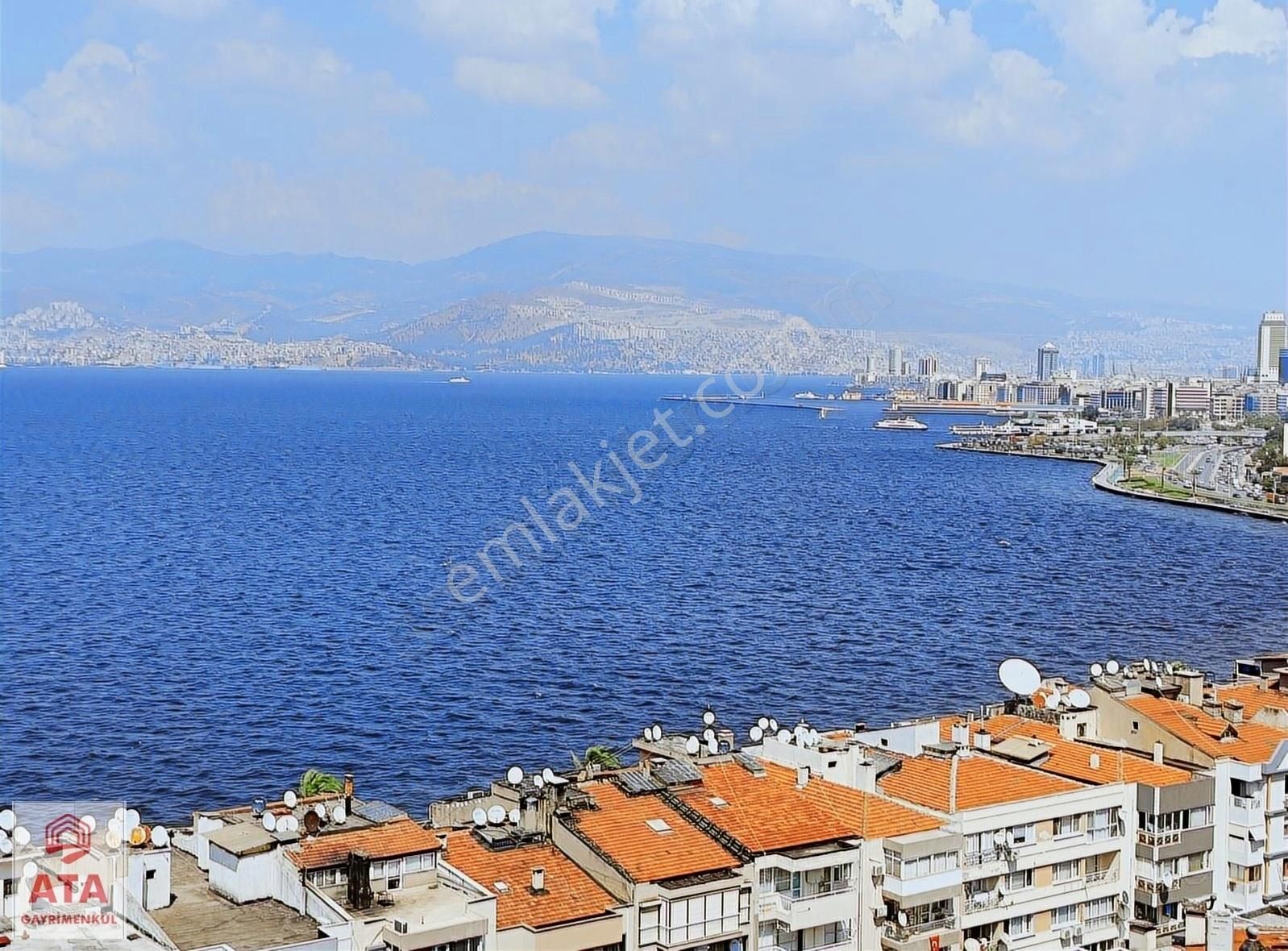 Tarihi Asansör Yakını 3+1 Deniz Manzaralı Sıfır Daire - Görsel 4