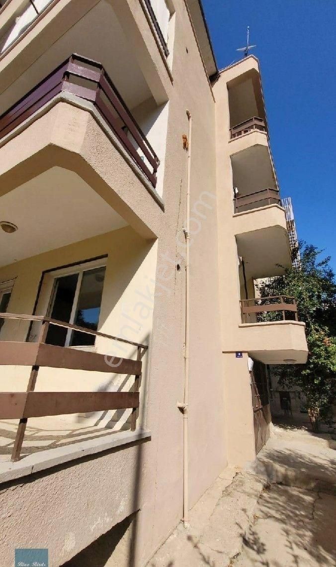 Kuşadası Camiatik Satılık Daire KUSADASINDA,VILLA KONSEPTIN DE ARAKAT DAIRE