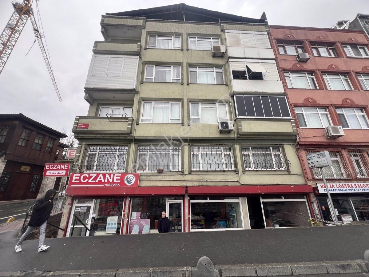 Fatih Topkapı Kiralık Ofis BEZMİ ALEM HASTAHANESİNE YAKIN 50 M2 DÜKKAN