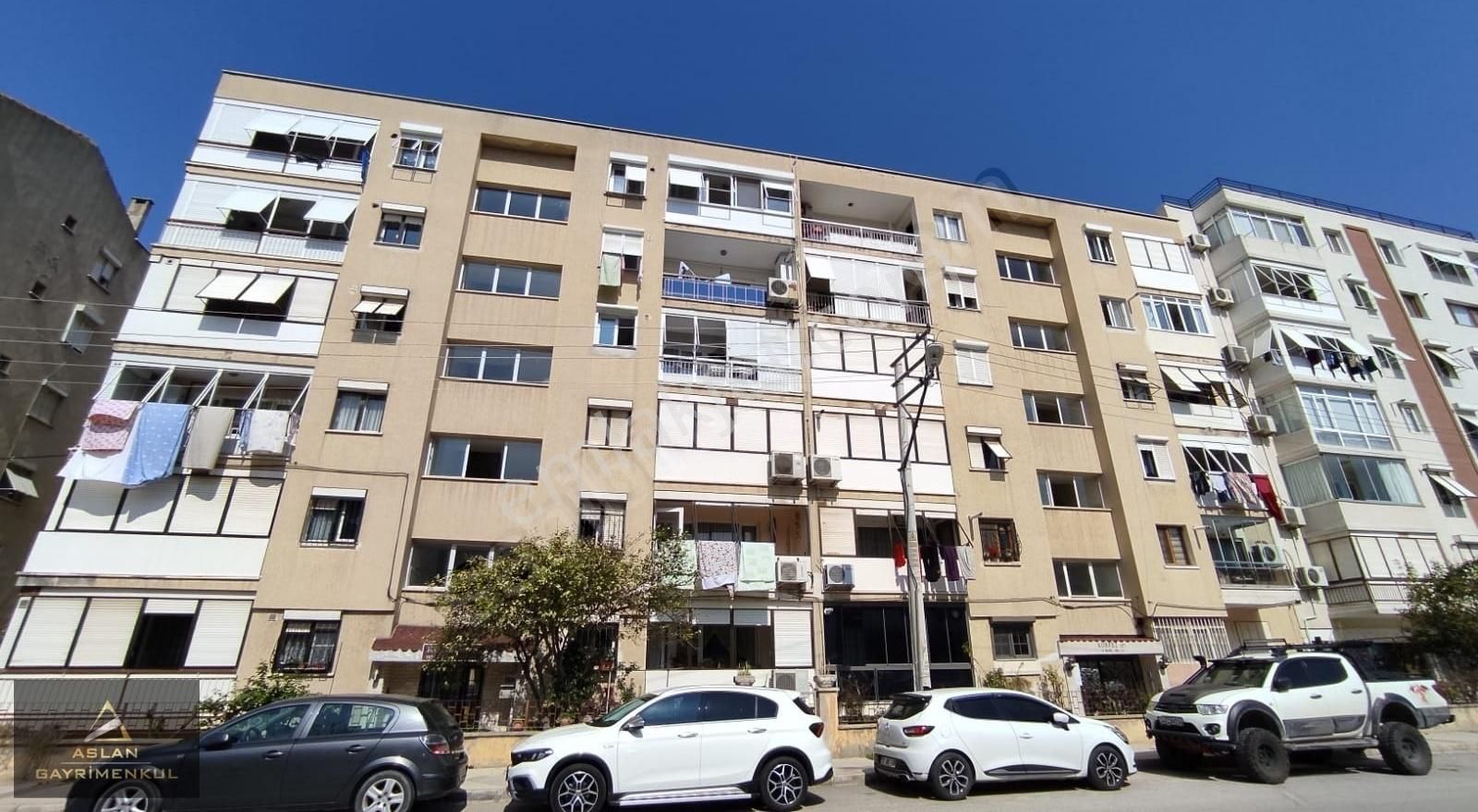 Karşıyaka Bahçelievler Satılık Daire ASLAN'DAN ALAYBEY İZBAN YAKIN ÇİFT CEPHE 3+1/100m2 SATILIK DAİRE