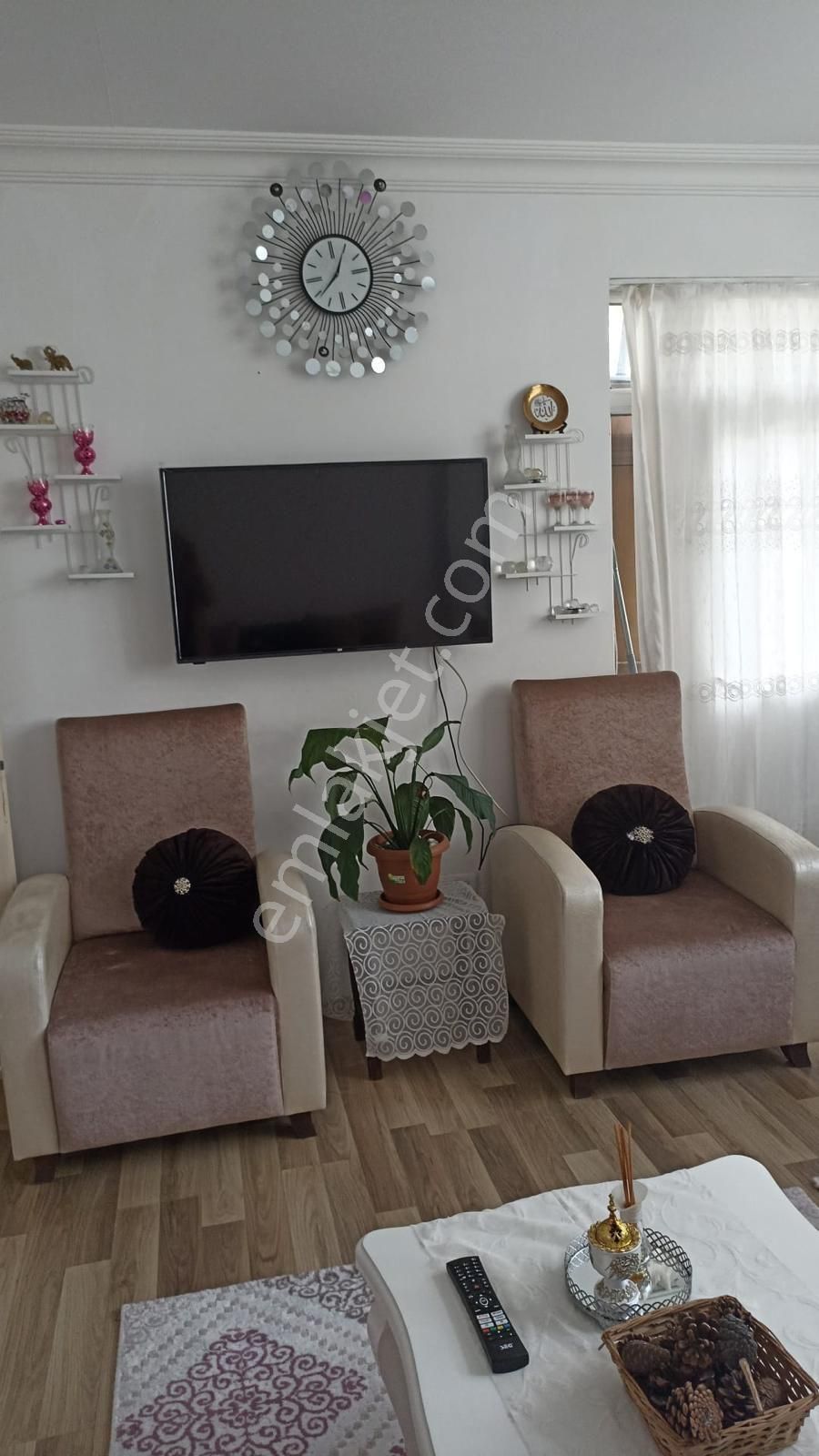 Samsun Atakum Mevlânâ Mahallesinde Ful Eşyalı Otoparklı 3+1 Kiralık Daire