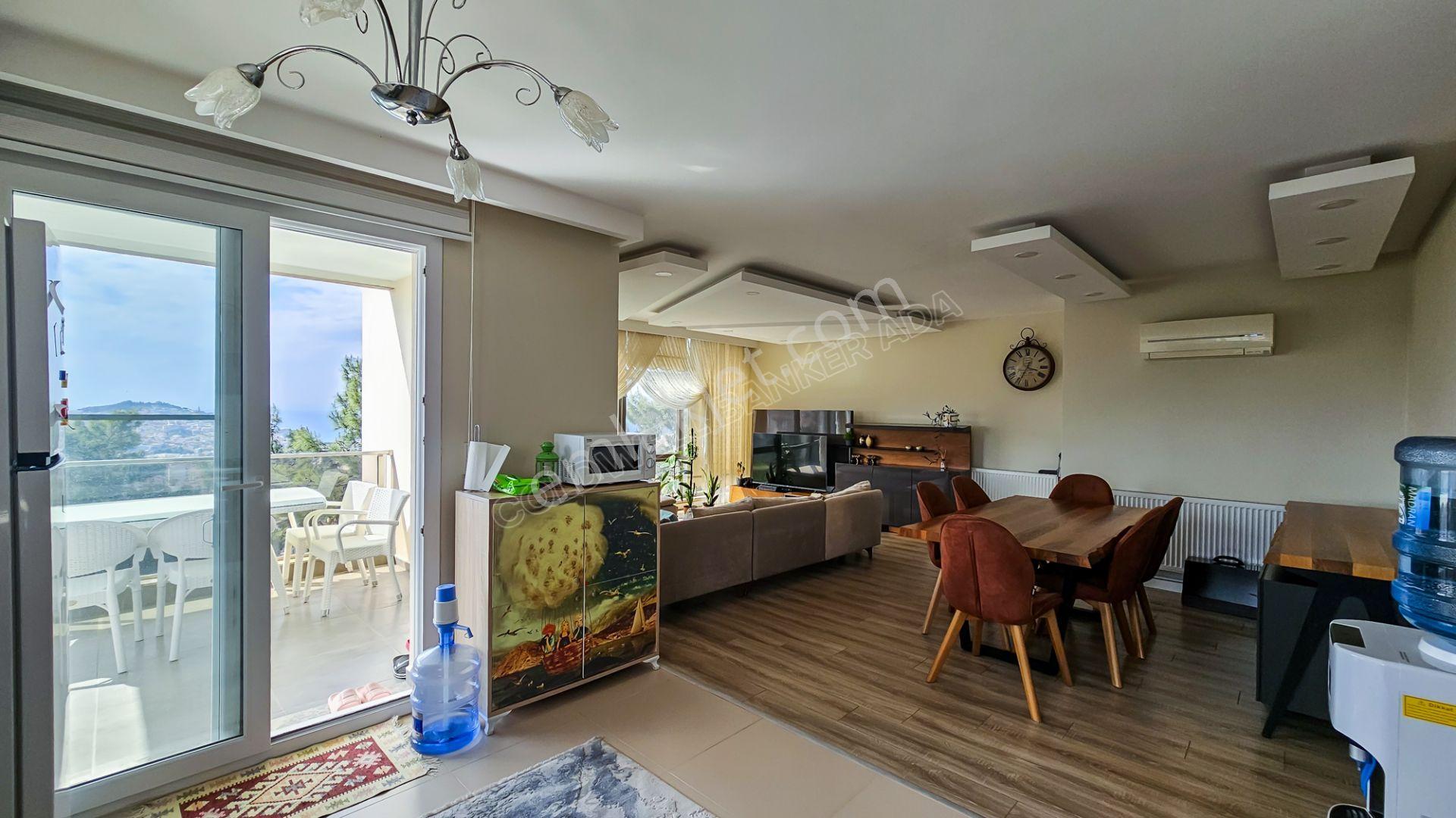 Kuşadasında Prestijli Residenceda Lüks Eşyalı Kiralık 3+1 Daire - Görsel 8