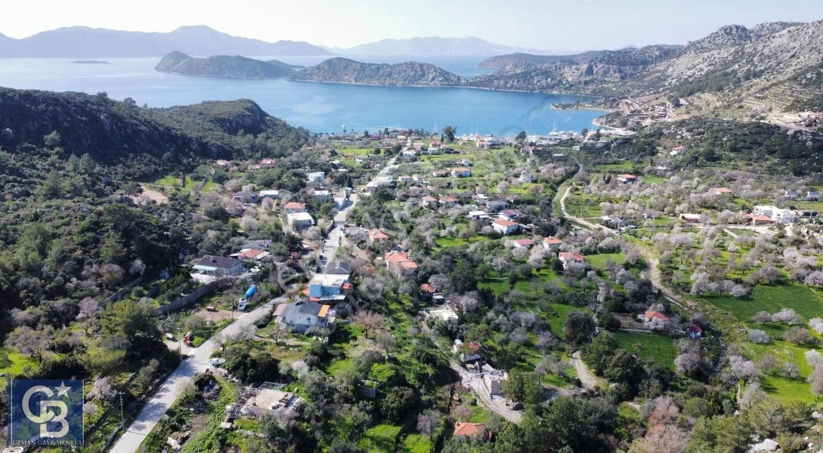 Marmaris Söğüt Satılık Tarla COLDWELL BANKER UZMAN KIZILYER'DE 201 M2 DENİZE YAKIN KÖY İÇİNDE