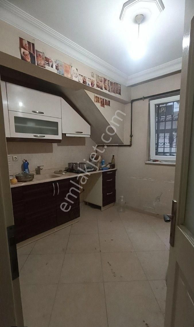 Esenyurt Güzelyurt Satılık Daire GÜZELYURT METROBÜSÜNE 5 DAKİKA YÜRÜME MESAFESİNDE 2+1 SATILIK DAİRE