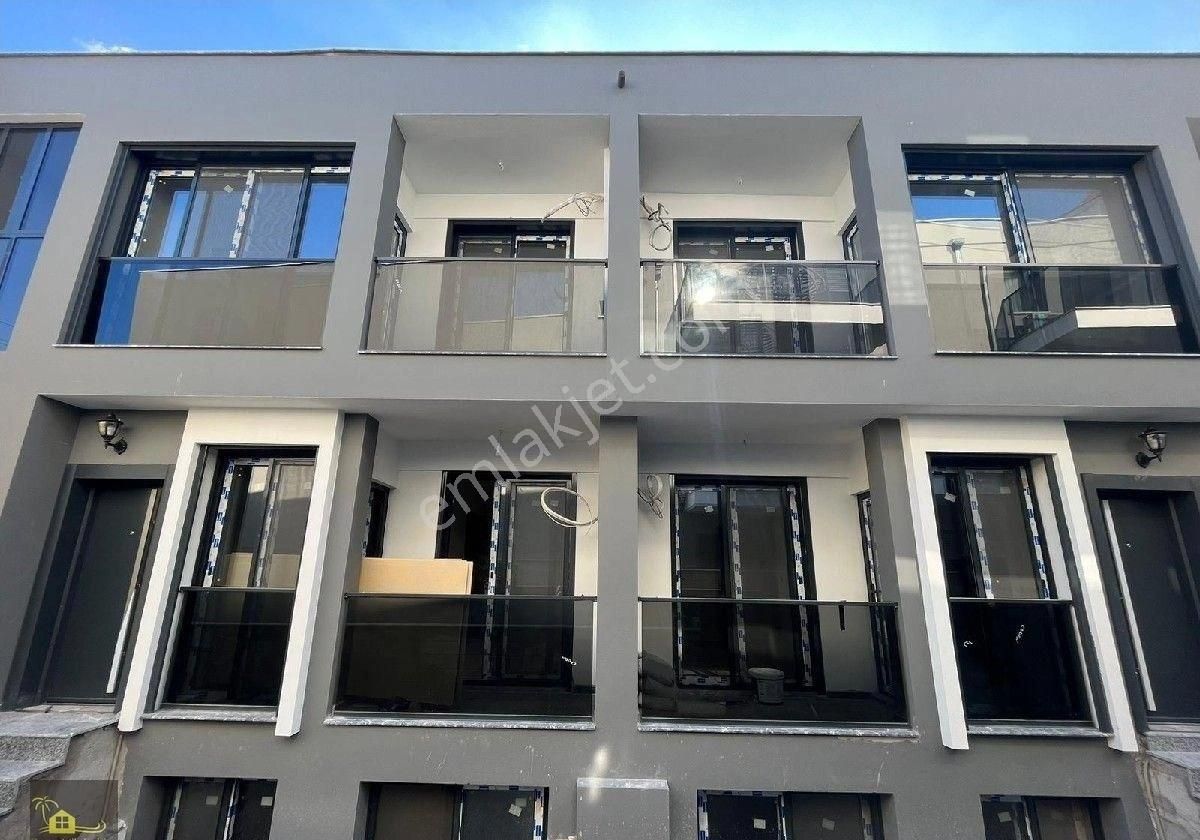 Çeşme 16 Eylül Satılık Daire ÇEŞME MERKEZDE SATILIK SIFIR 1+1 DAİRE