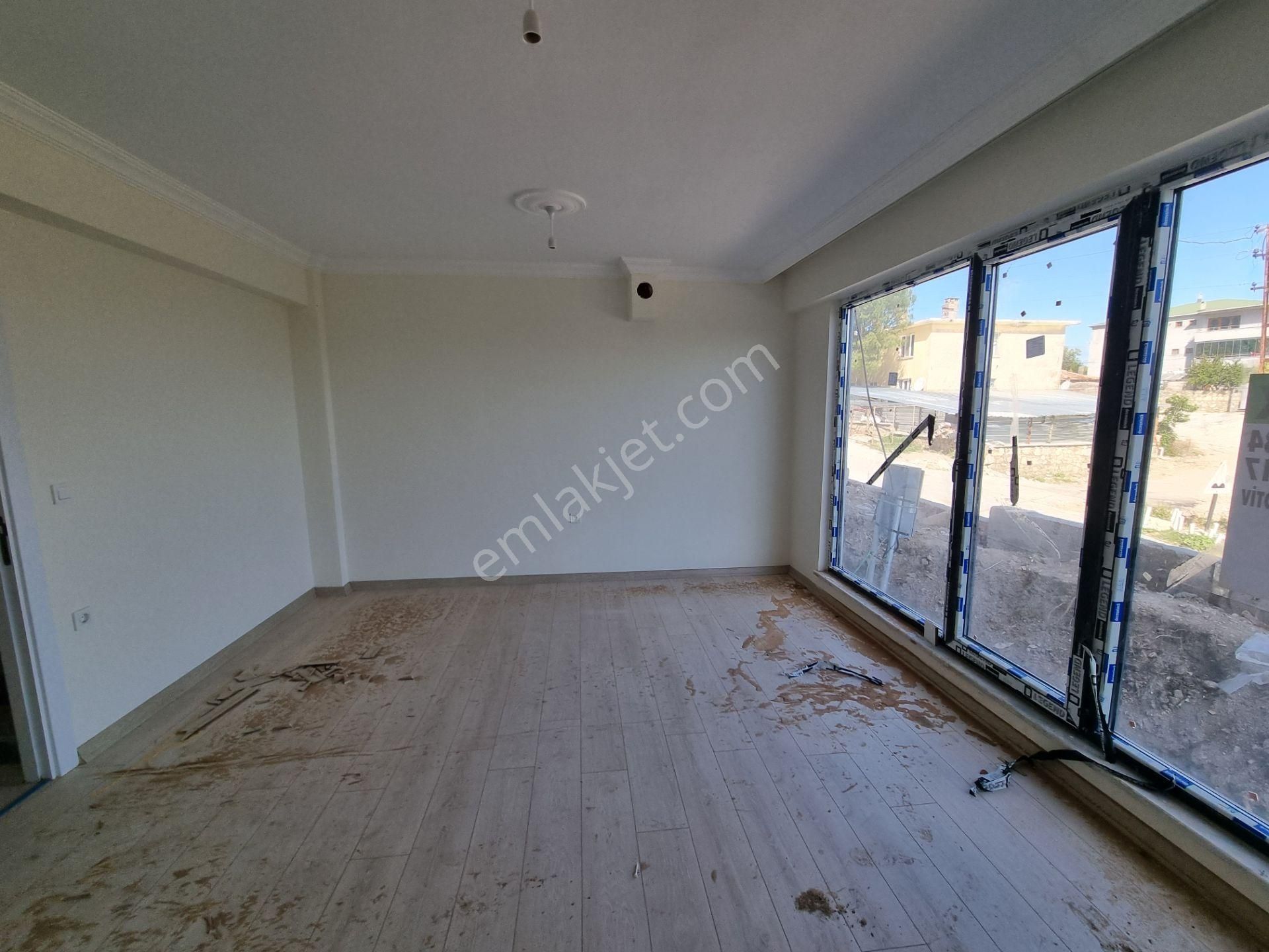 Han Emlak Otomotiv'den Yapıldak Köyünde Satılık 2+1 Villa - Görsel 4