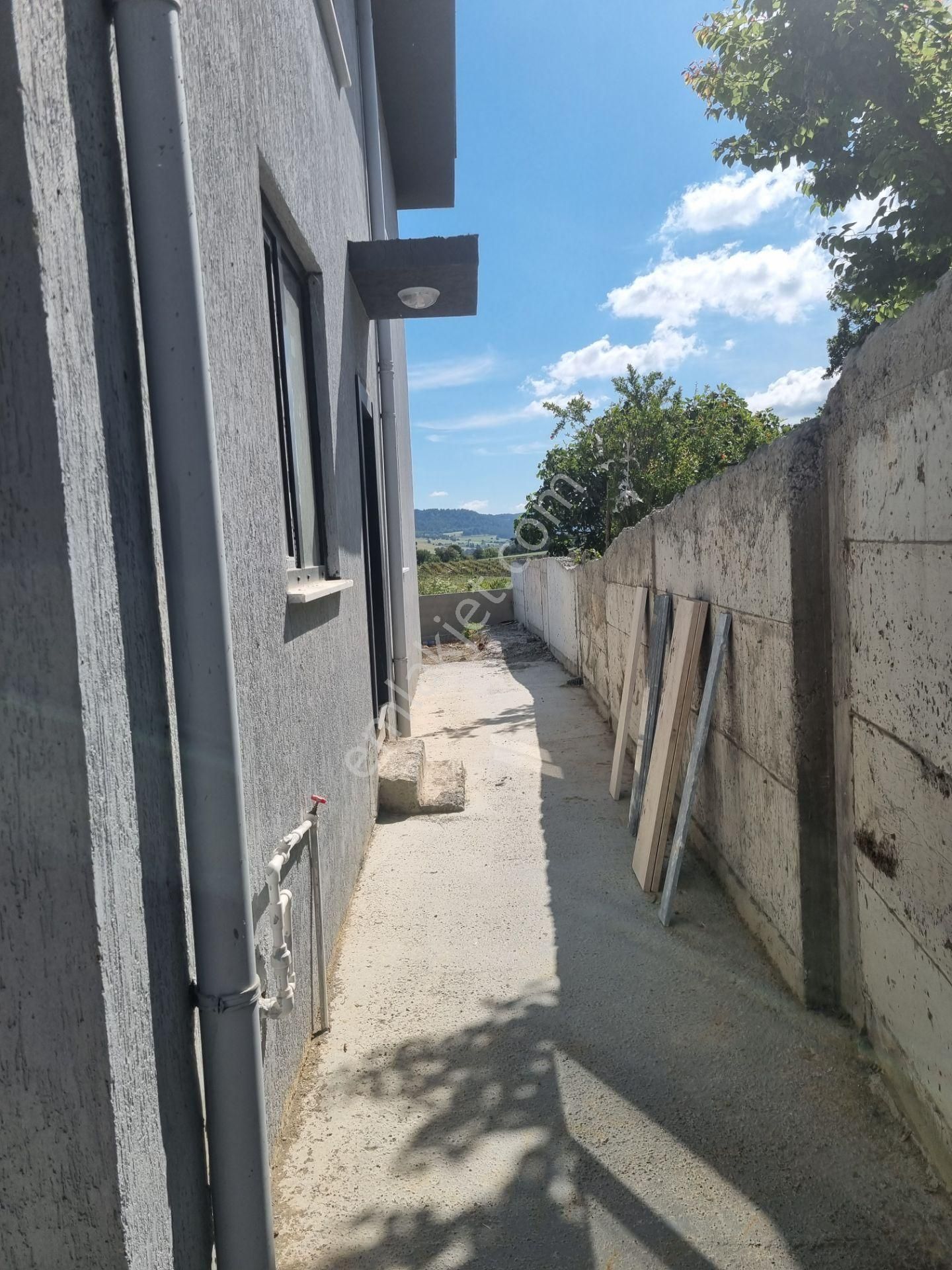 Han Emlak Otomotiv'den Yapıldak Köyünde Satılık 2+1 Villa - Görsel 33