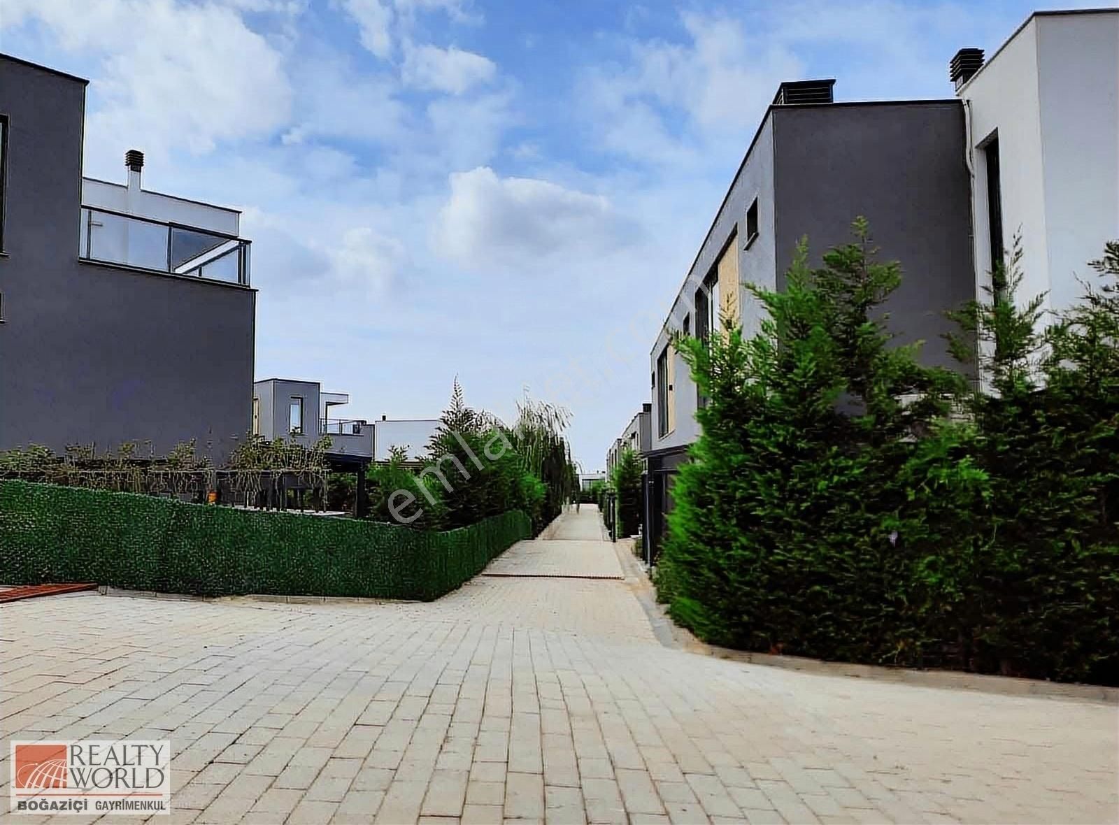 Çanakkale Merkez Güzelyalı Köyü Satılık Villa Çanakkale Mandarin Terrace Sitesinde 3+1 Satılık Lüks Villa