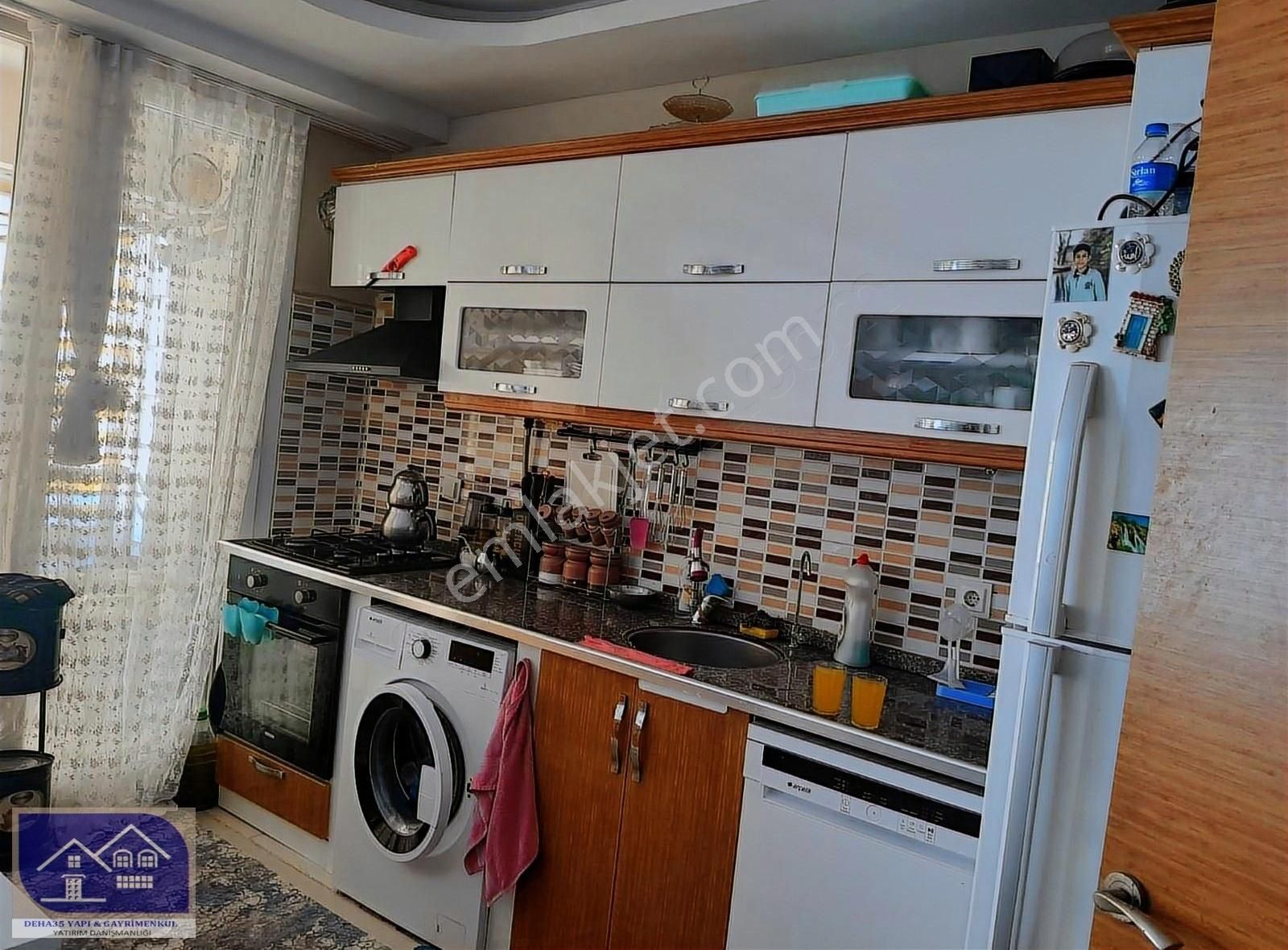 Torbalı Ayrancılar Satılık Daire DEHA35 ten AYRANCILAR ÇARŞI MERKEZİNDE 2+1 DOĞALGAZLI DAİRE