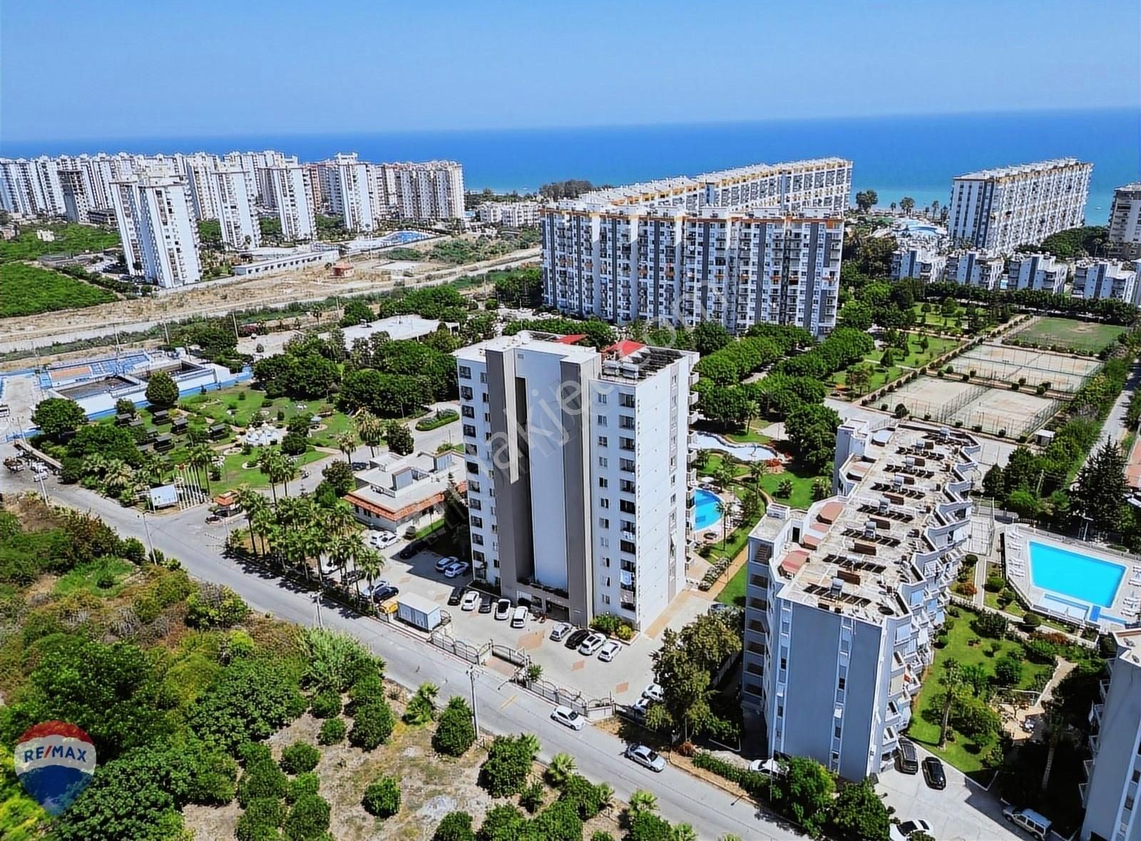 Erdemli Kargıpınarı Satılık Yazlık QUENABA'DA SİTE İÇERİSİNDE 1+1 FULL EŞYALI SATILIK DAİRE