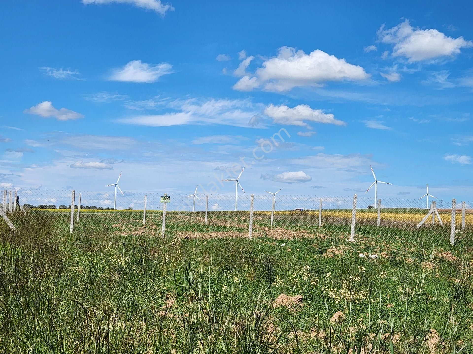 Silivri Değirmenköy İsmetpaşa Satılık Tarla -silivri Degirmenköy De Deniz Manzaralı Yüksek Kesim De Satılık 604 M2 Hisse Tapulu Tarla