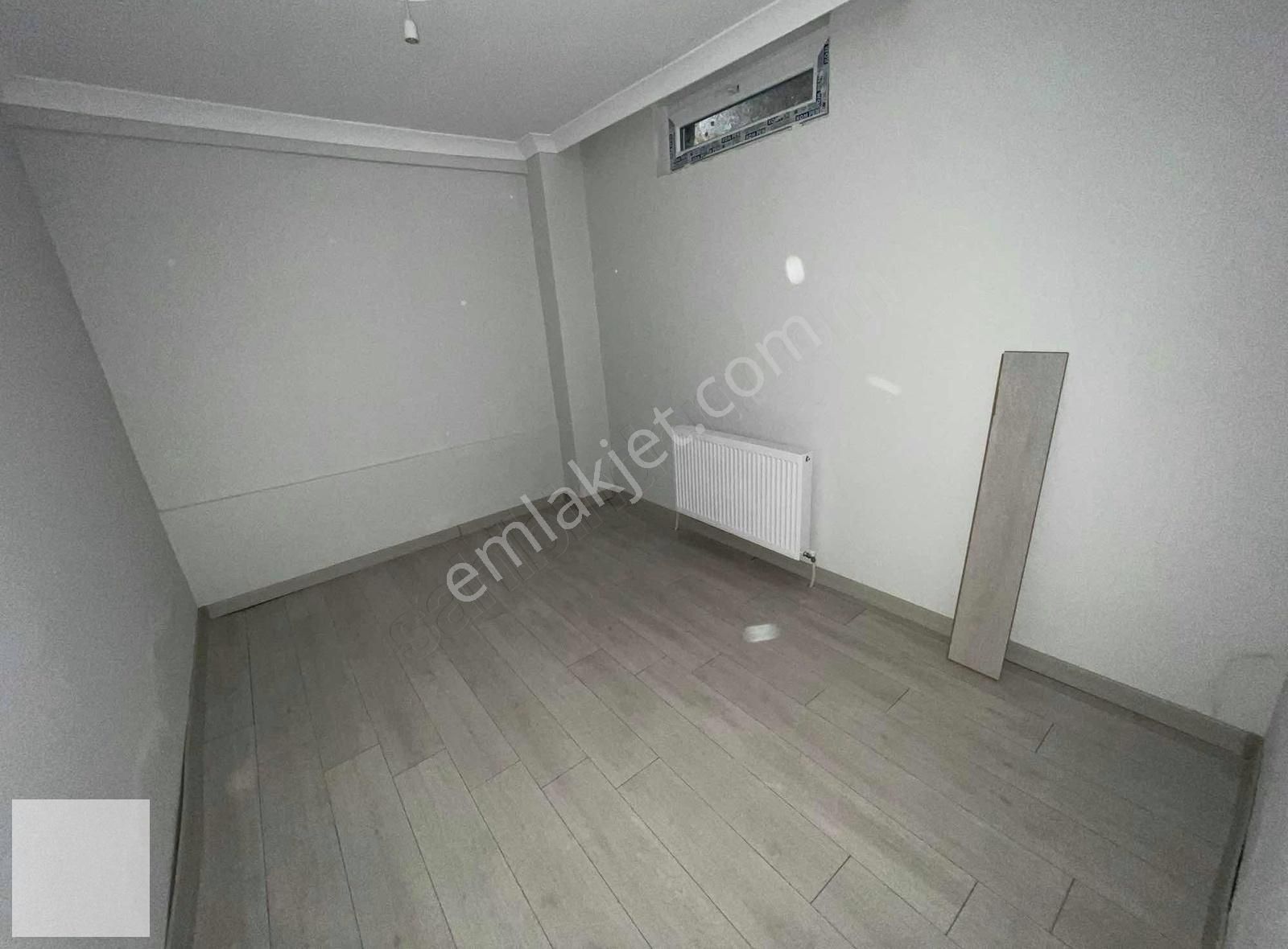 Çayırova Atatürk Satılık Daire 2+1 TERS DUBLEKS FIRSAT DAİRE