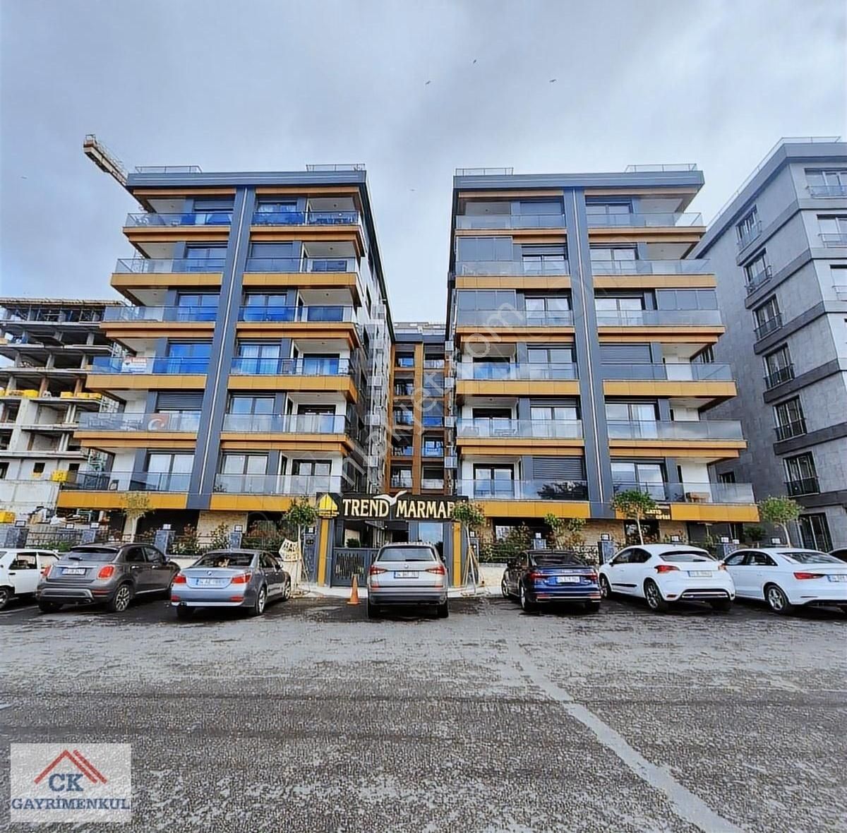 Pendik Batı Satılık Daire  CK'DAN ÖN GÜNEY CEPHE KAÇMAZ FULL LEBİDERYA 135 M2 NET