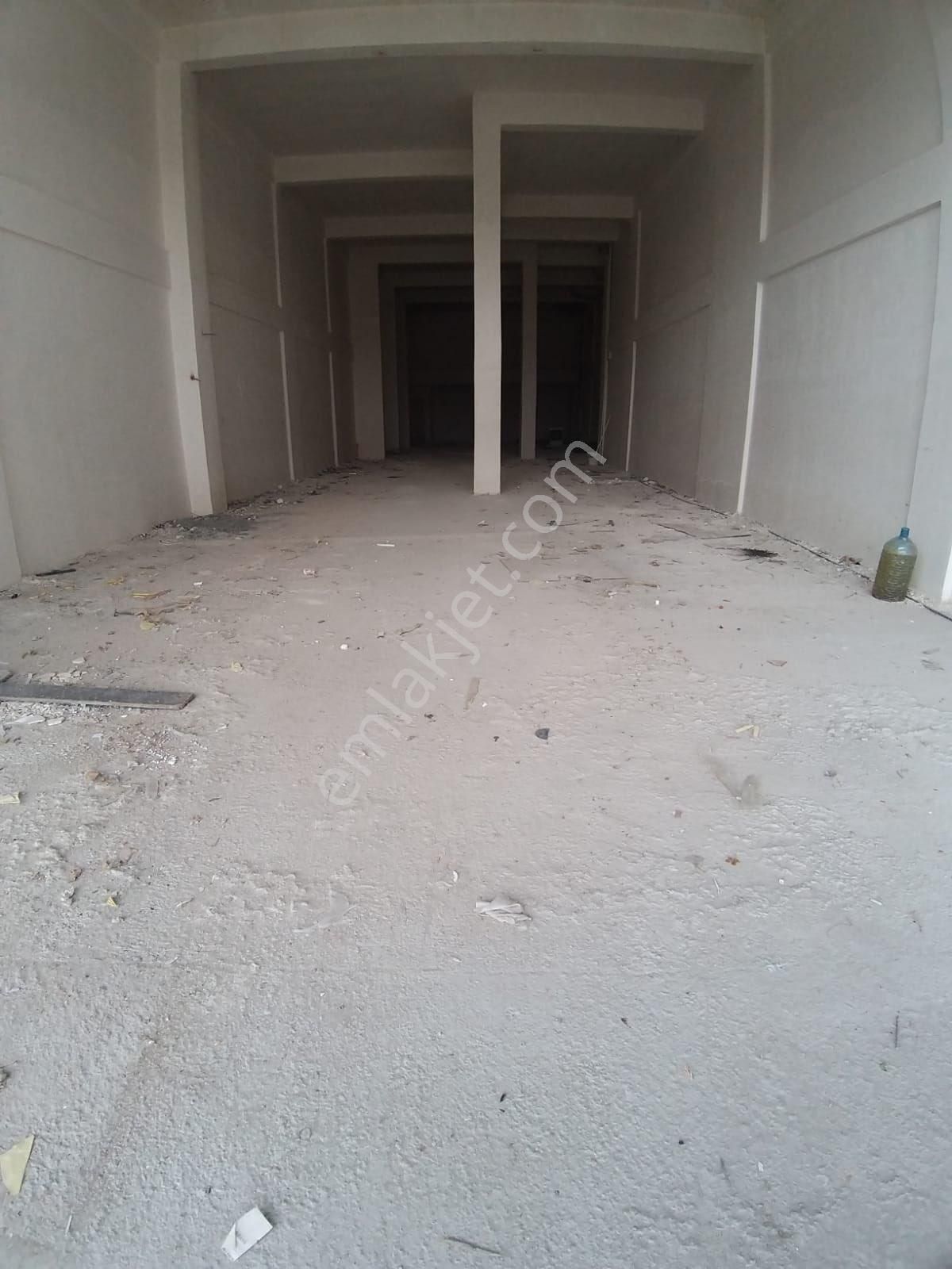 Engi̇ncan gül gayri̇menkul'den pursaklar sarayda her bütçeye uygun farkli metrede ki̇ralik dükkanlar