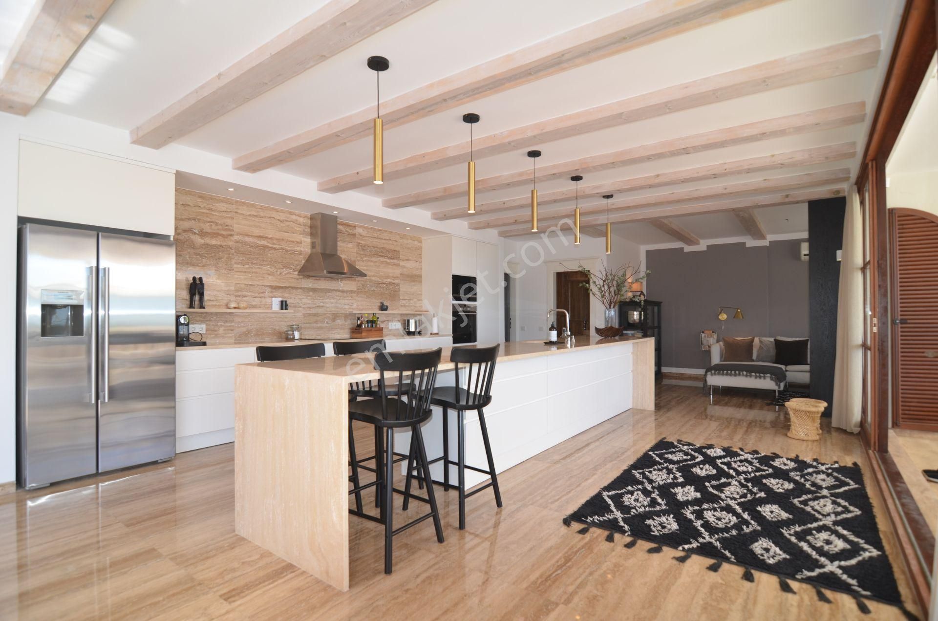 Alanya Tepe Mah Oasis Sky Club' Ta Satılık Özel Yüzme Havuzlu Villa - Görsel 18