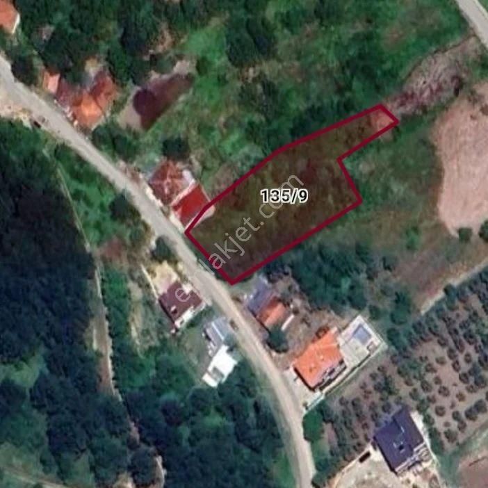 Roma' Dan Çiftlikköy ' De Köy İçi Villalık Arsa - Görsel 7