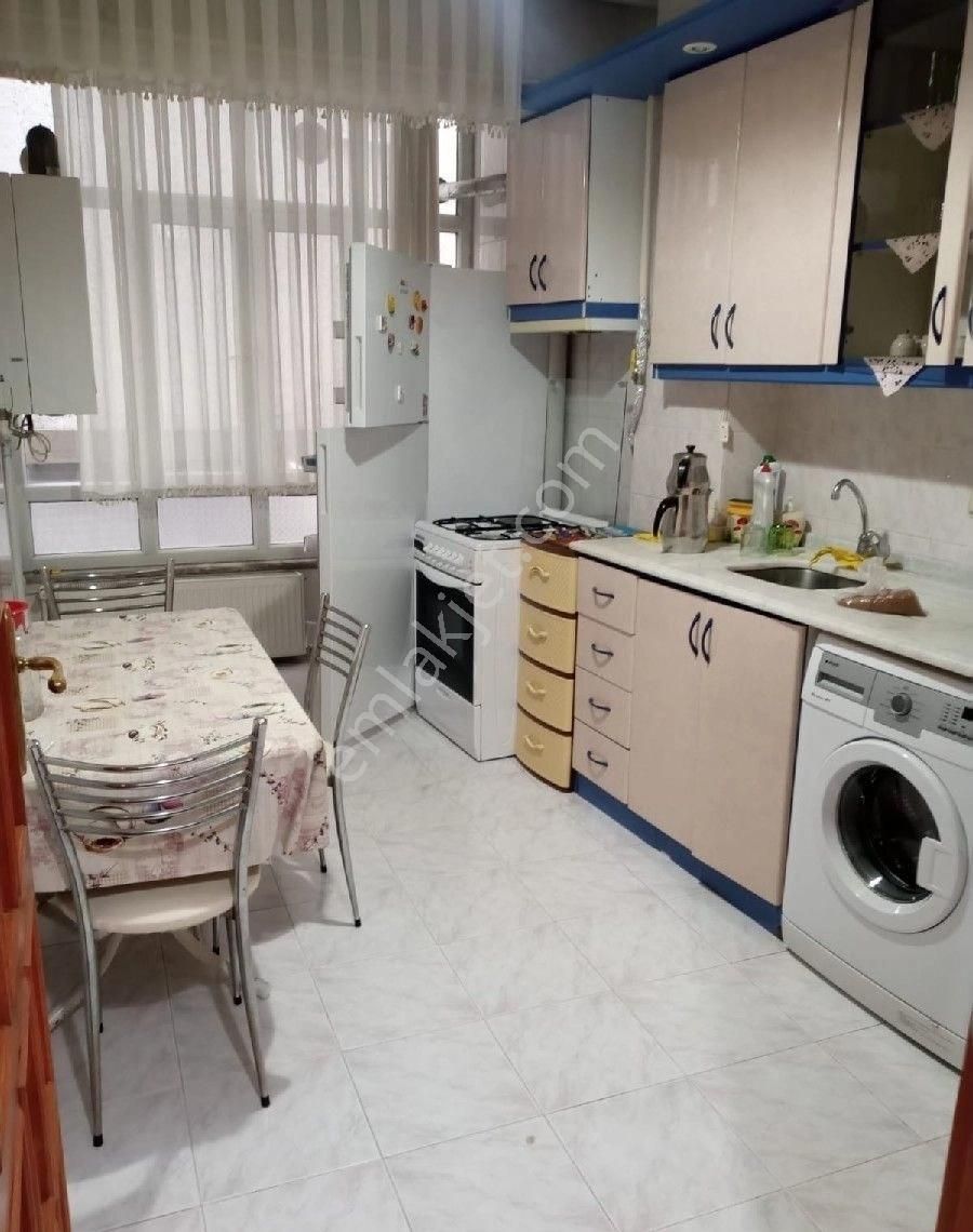 Avcılar Cihangir Satılık Daire AVCILARDA SATILIK 3+1DAİRE EŞYALI METROBÜSÜN DİBİNDE