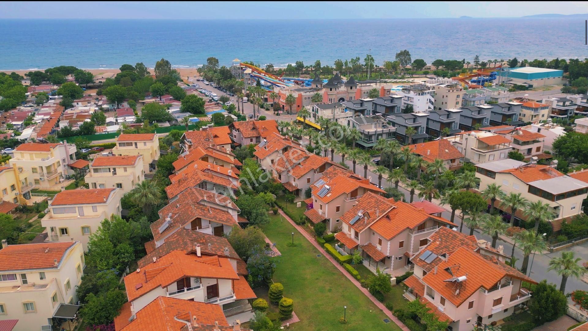 Menderes Gümüldür Atatürk Satılık Daire Gümüldür Plaja 50 Metre Aqua Park Karşışı 4+1 Villa
