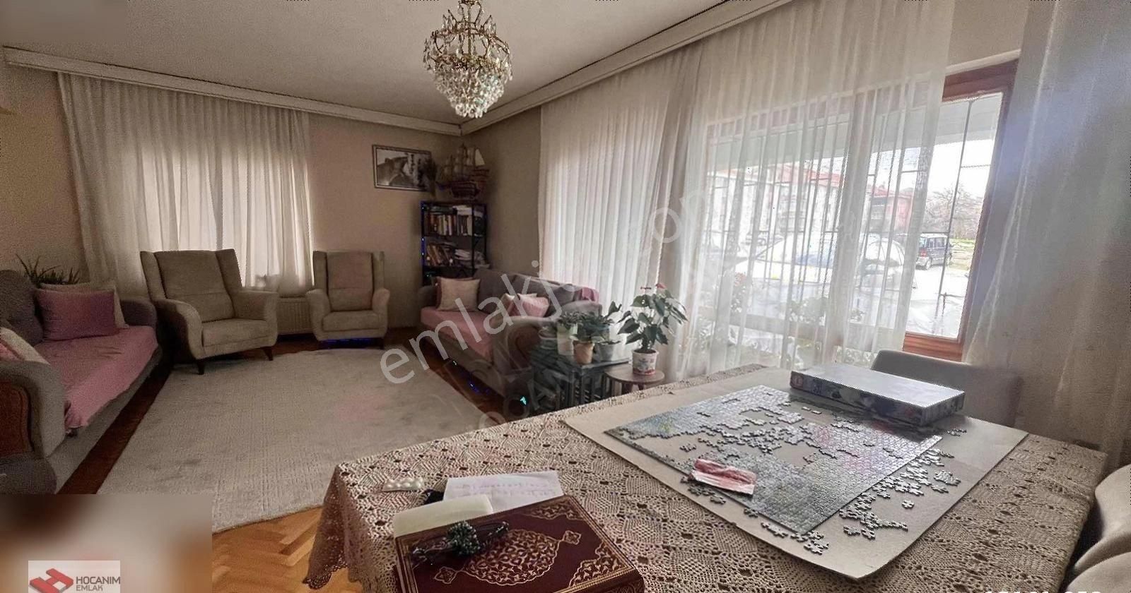 Çankaya Sancak Satılık Daire Sancak KONDRAD ADENEUR CAD. Yüksek giriş, ön , 3+1+2 banyolu