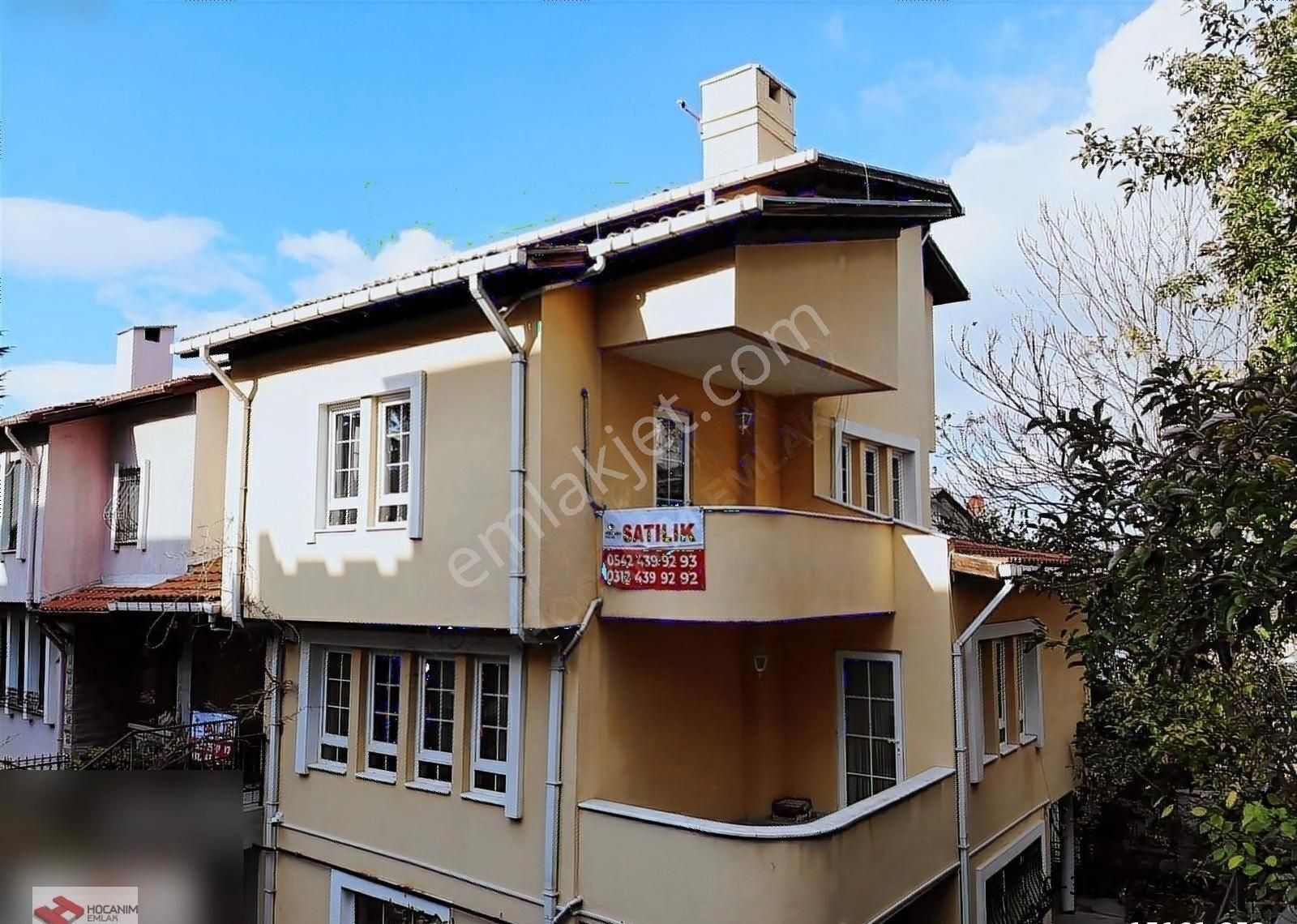 Çankaya Mutlukent Satılık Villa BEYSUKENT PLANLAMACILAR'DA 7ODA+2 SALON MASRAFSIZ FIRSAT VİLLASI