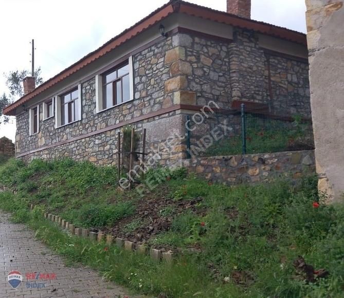 Bayramiç Bezirganlar Köyü Satılık Müstakil Ev ÇANAKKALE,BAYRAMİÇ'TE SATILIK TAŞ EV