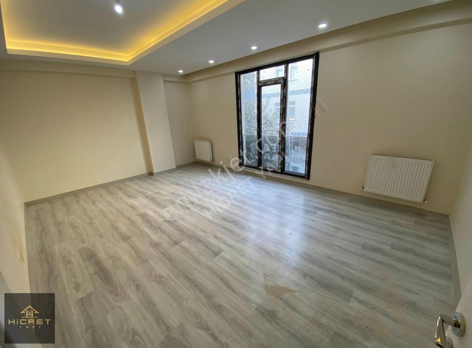 Sultangazi İsmetpaşa Satılık Daire HİCRET'DEN İSMETPAŞA MAH'DE 3+1 120M² SIFIR 2.KAT EMSALSİZ DAİRE