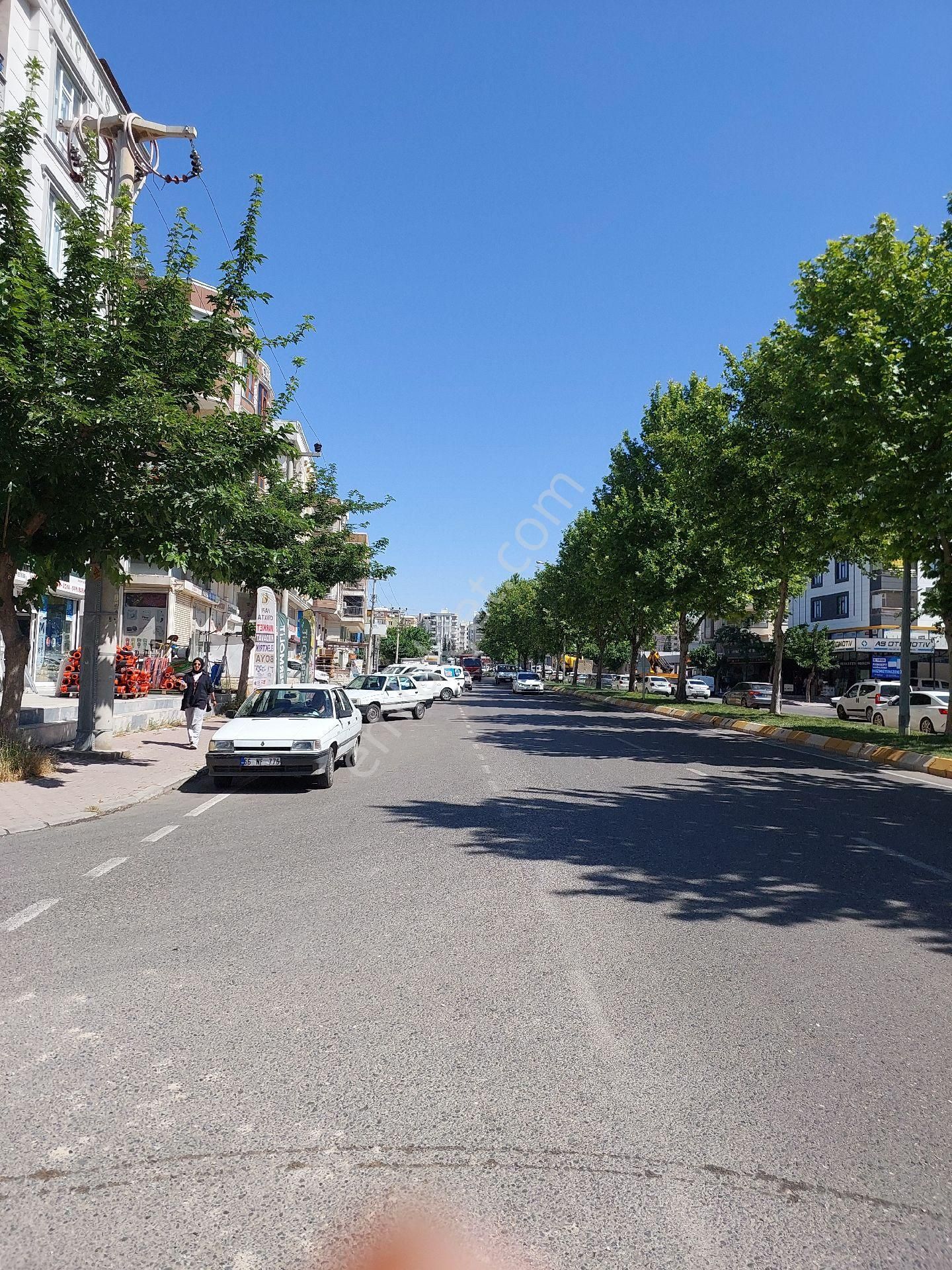 Haliliye Sırrın Satılık Konut İmarlı İYİGÜN GAYRİMENKUL  den KÖŞE BAŞI ARSA