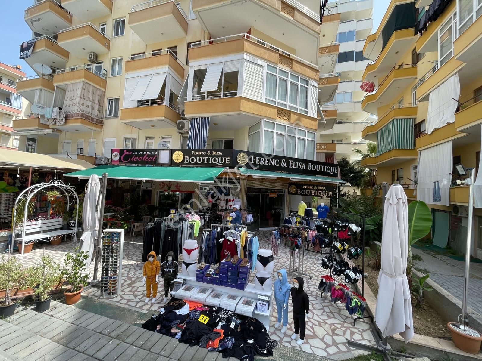 Alanya Mahmutlar Kiralık Dükkan & Mağaza  MAHMUTLAR / ALANYA DEVREN KİRALIK BUTİK 