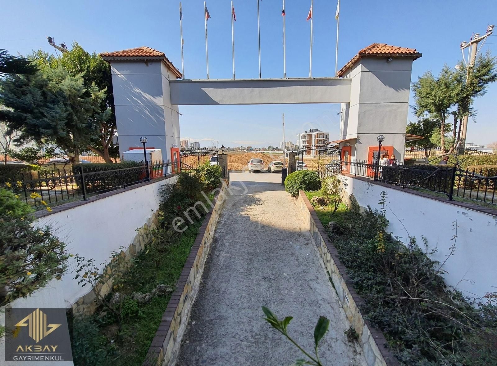 Ödüllü Ve Özellikli Sitede Ara Kat 1+1 Daire - Görsel 15