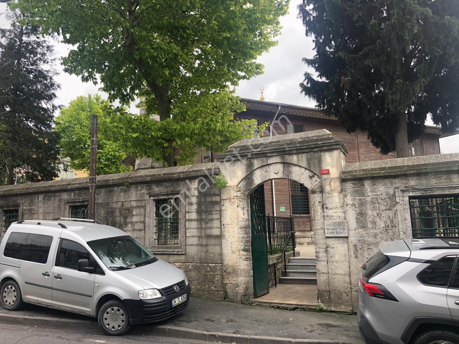 Şehremini De Mükemmel Konumda Ticari Bina - Görsel 6