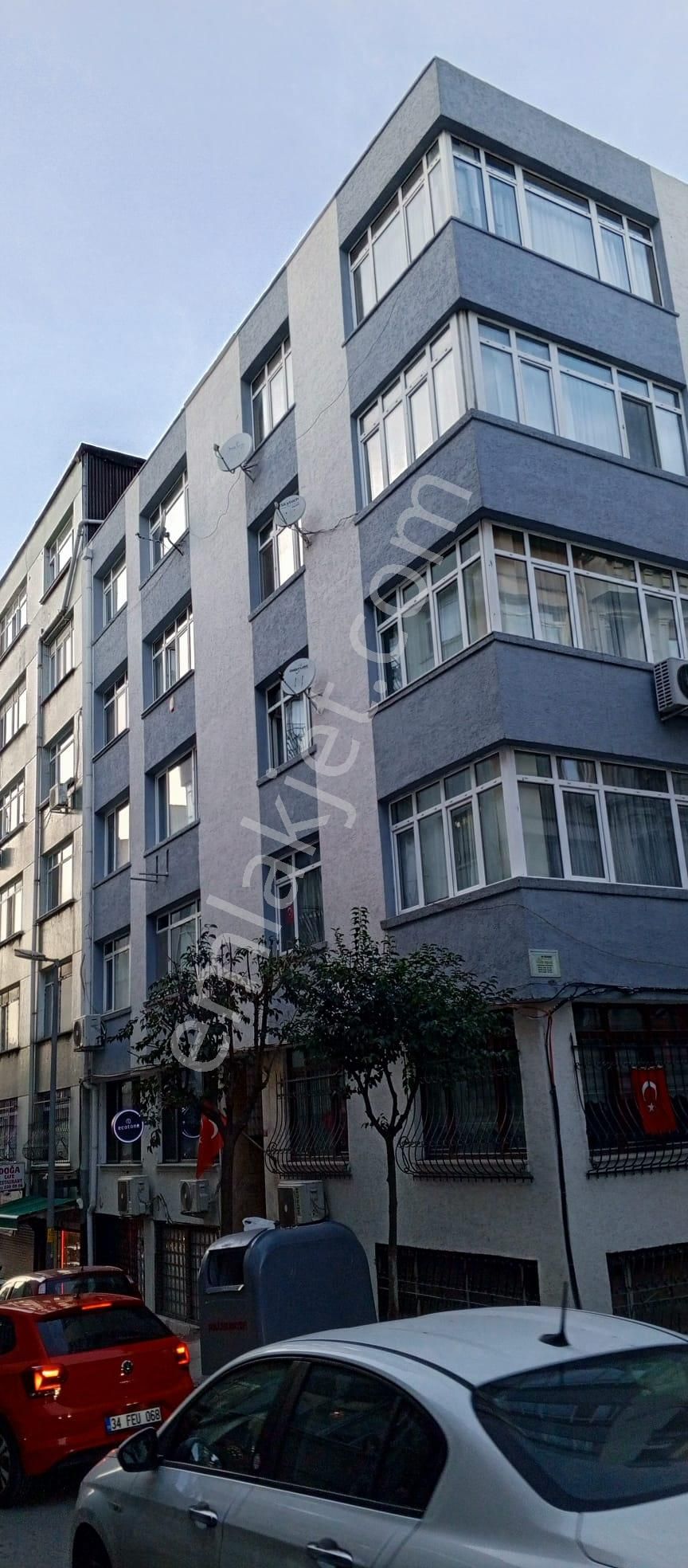 Şişli Merkez Satılık Daire  ŞİŞLİ MERKEZDE 100 M2 6.KAT 3+1 KAT MÜLKİYETLİ KREDİLİ SATILIK FIRSAT DAİRE