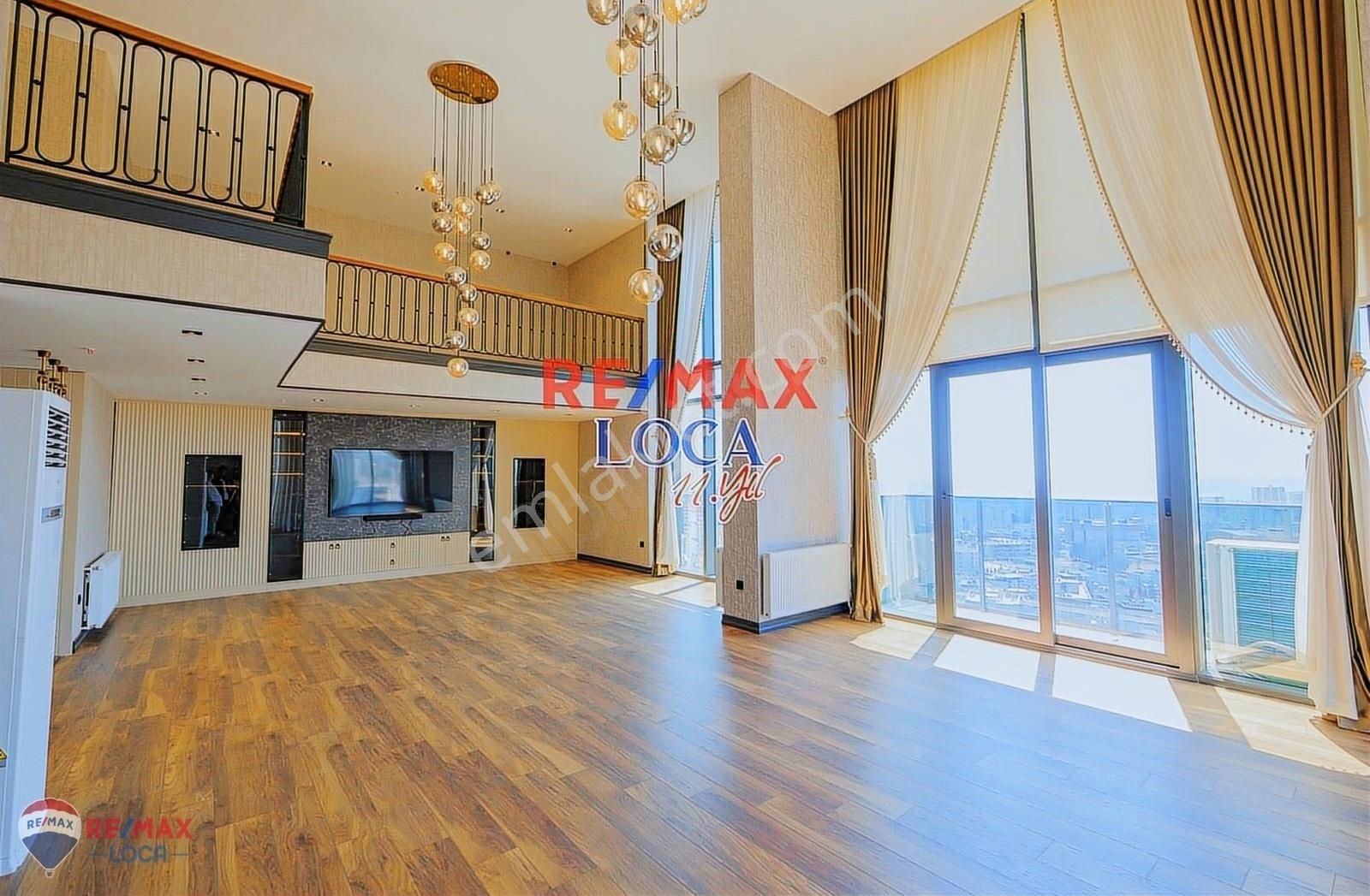 Yenişehir Akkent Satılık Daire REMAX LOCA'DAN PANORAMİK MERSİN MANZARALI LOFT 5+1 DUBLEKS