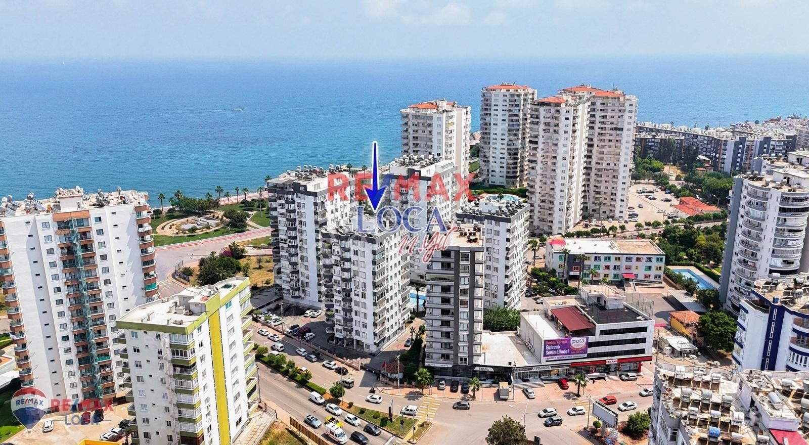 Mezitli Fatih Satılık Daire REMAX LOCA'DAN GİRNE SİTESİNDE BAĞIMSIZ MUTFAKLI SATILIK 3+1