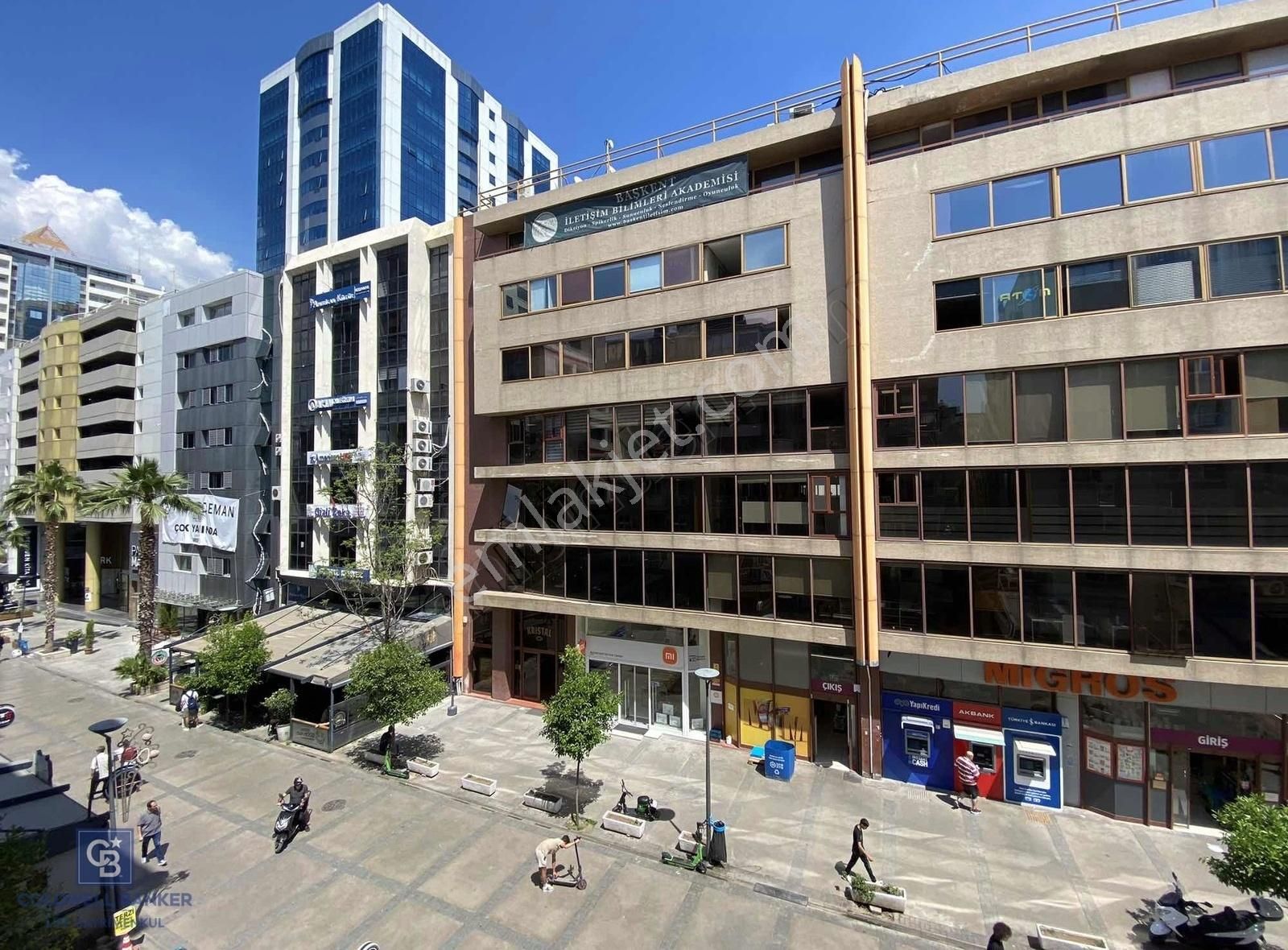 Konak Alsancak Satılık Daire ALSANCAK KIBRIS ŞEHİTLERİ TADİLATLI 2+1 SATILIK DAİRE