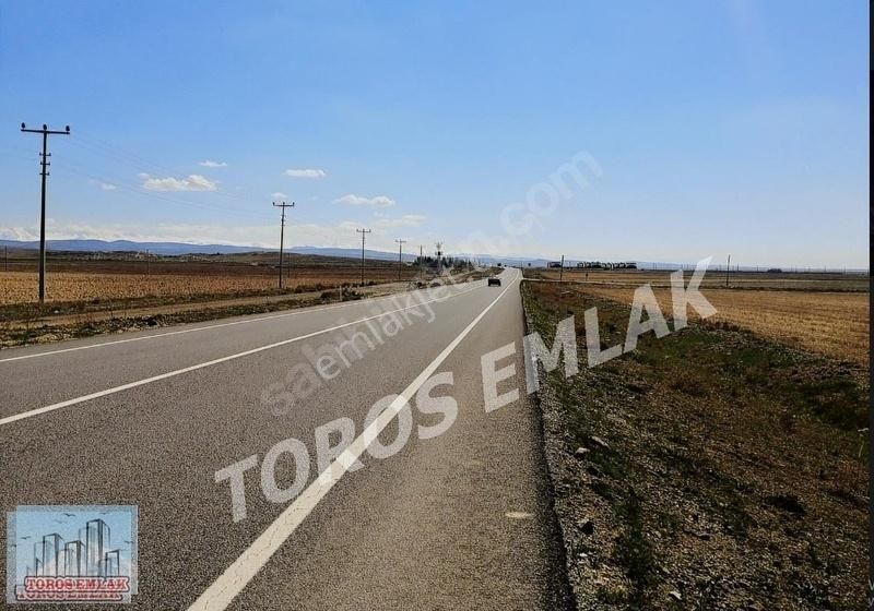 Bor Kemerhisar Bld. (Tepe) Satılık Tarla TOROS EMLAK'TAN KEMERHİSAR ANA YOL ÜSTÜ SATILIK 658 M2 ARSA