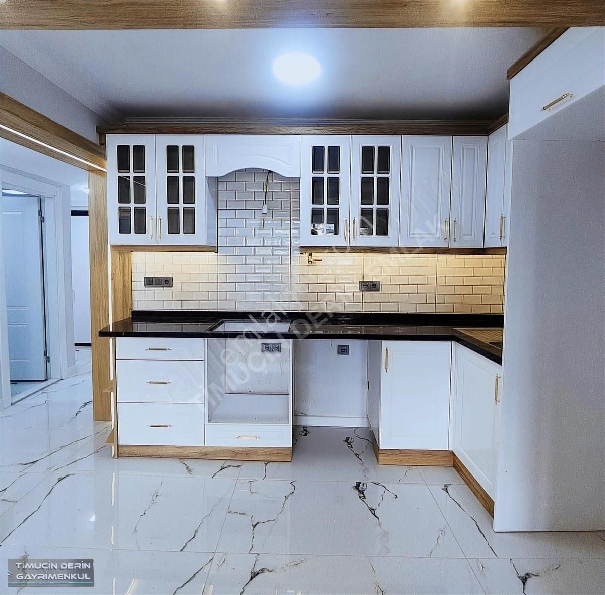 Konak Güzelyalı Satılık Daire GÖZTEPE MH İNÖNÜ VE MİTHAPAŞA CD. 56 SOK. 2+1 SATILIK DAİRE