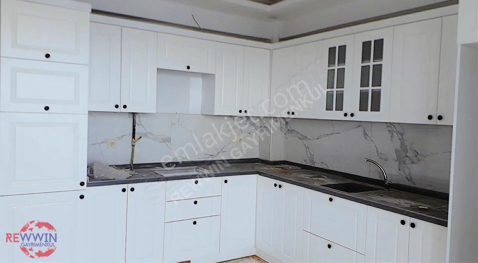 Adıyaman Merkez Yeni Sanayi Satılık Daire REWWIN GAYRİMENKULDEN SEÇKİN BİR LOKASYONDA SATILIK 3+1 DAİRE