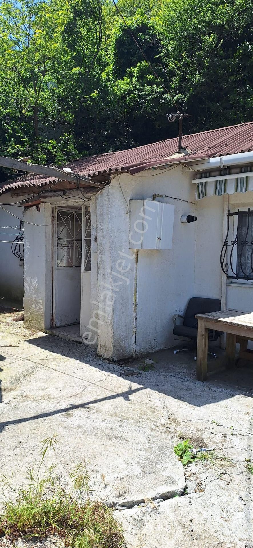 Sarıyer Hacıosman'da Satılık Müstakil Bahçeli Ev - Görsel 11