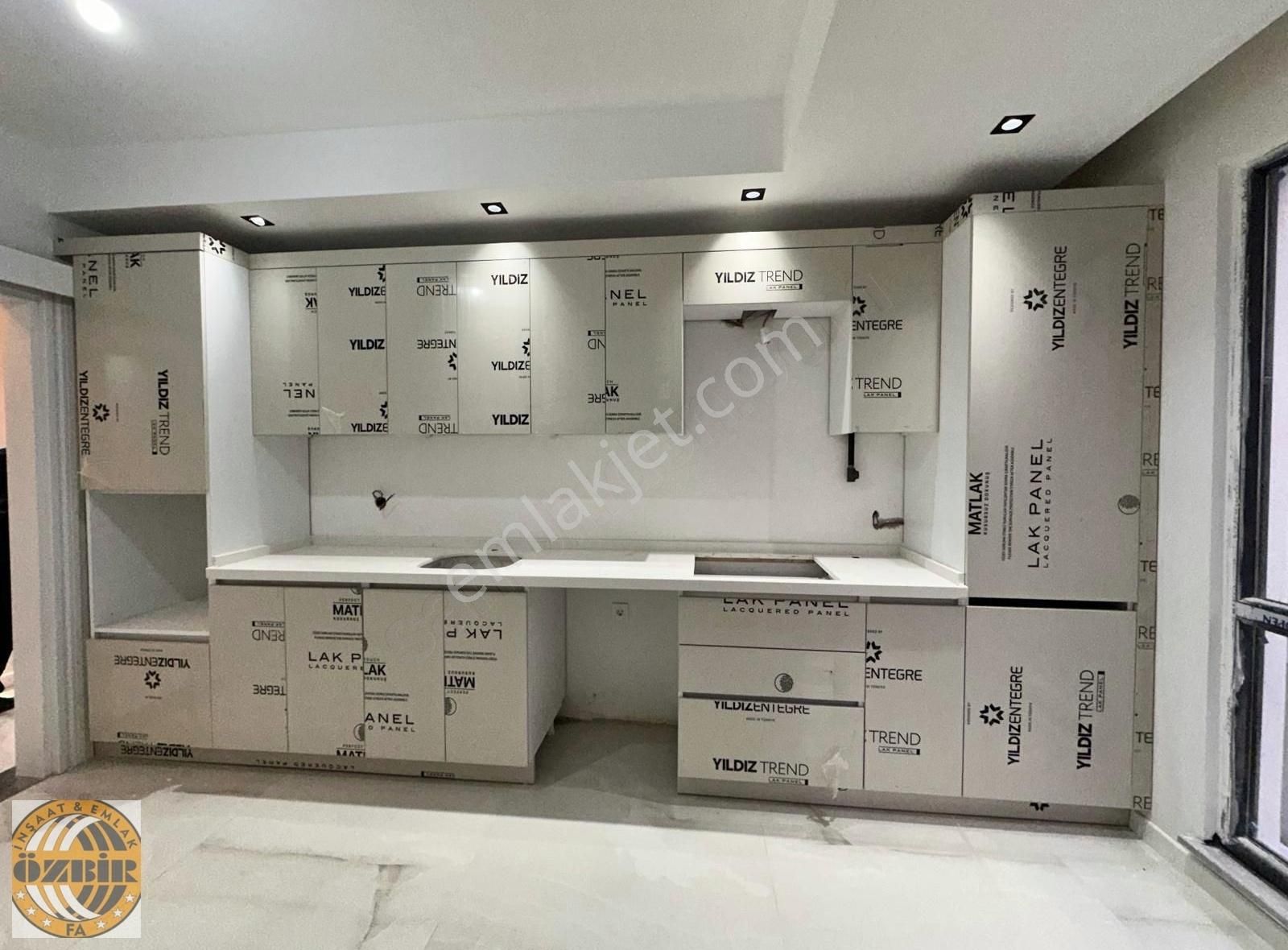 Kapaklı Cumhuriyet Satılık Daire FA'ÖZBİRDEN BUTİK SİTE İÇİ ARAKAT 103m²ULTRA LÜX 2+1 DAİRELER***