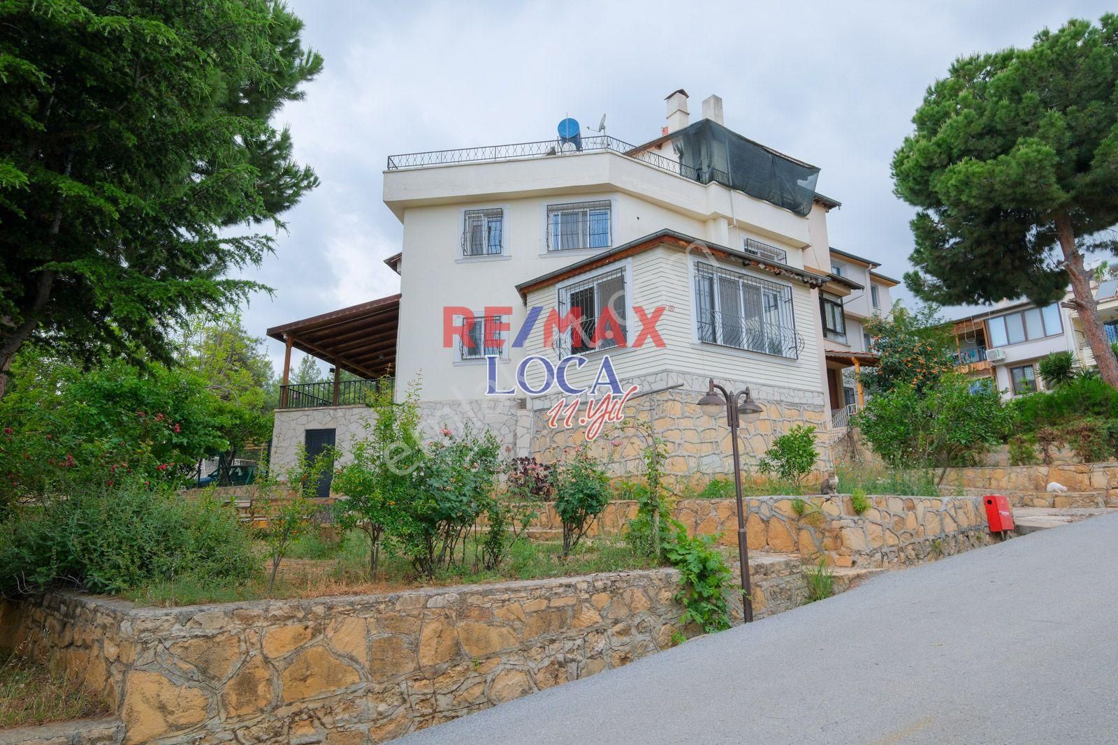 Toroslar Çopurlu Satılık Villa  REMAX LOCA'DAN ESENKENT VİLLALARINDA GÜNEY CEPHELİ TRİPLEKS