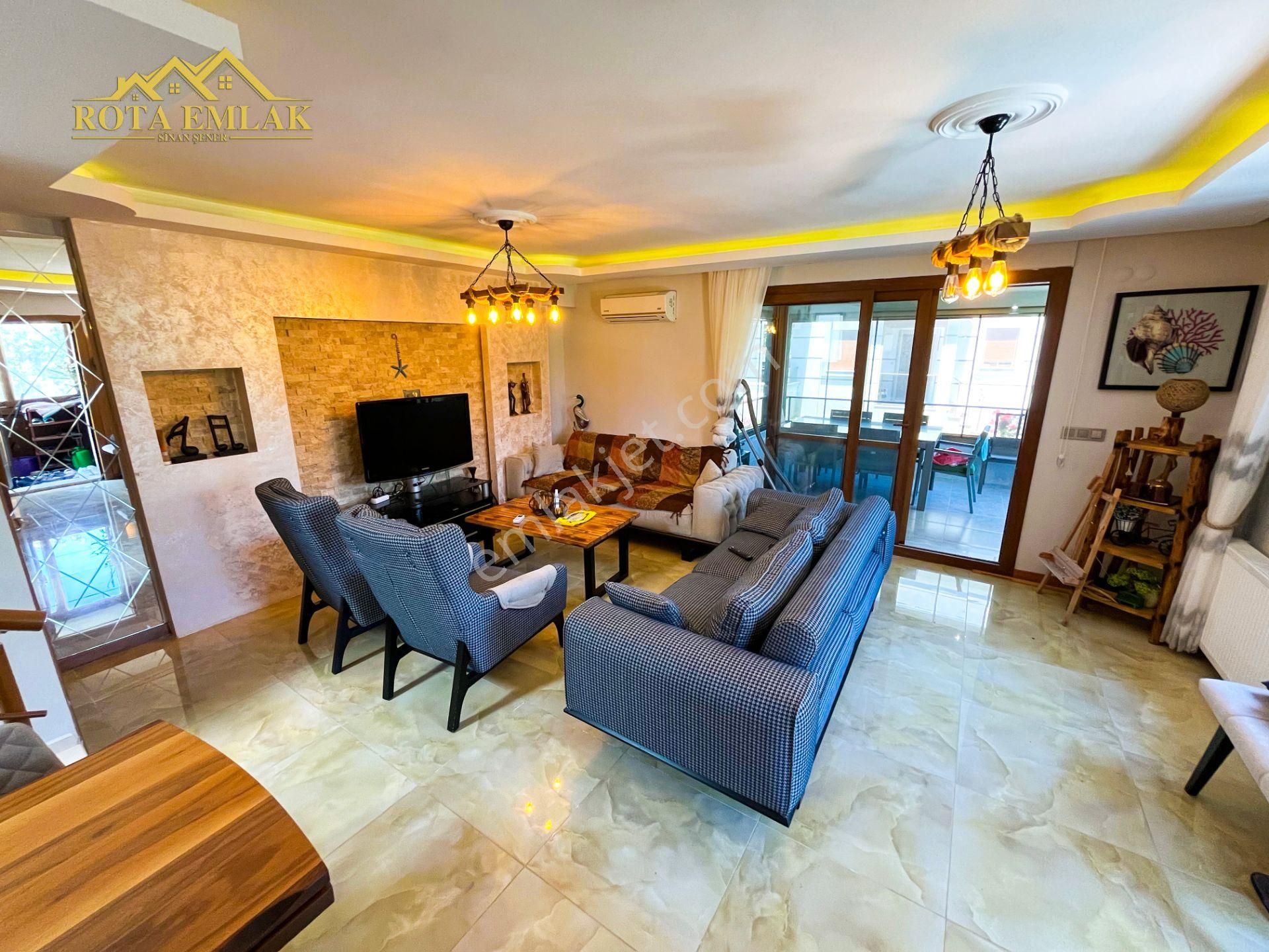 Rota Emlak'tan Gümüldür Sahil'de Eşyalı 4+1 Eşyalı Tripleks - Görsel 17