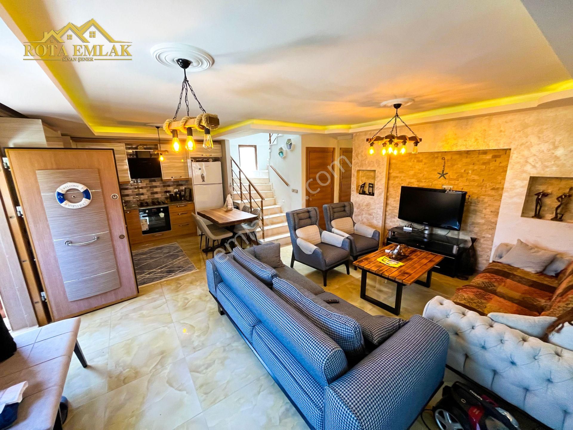 Rota Emlak'tan Gümüldür Sahil'de Eşyalı 4+1 Eşyalı Tripleks - Görsel 22