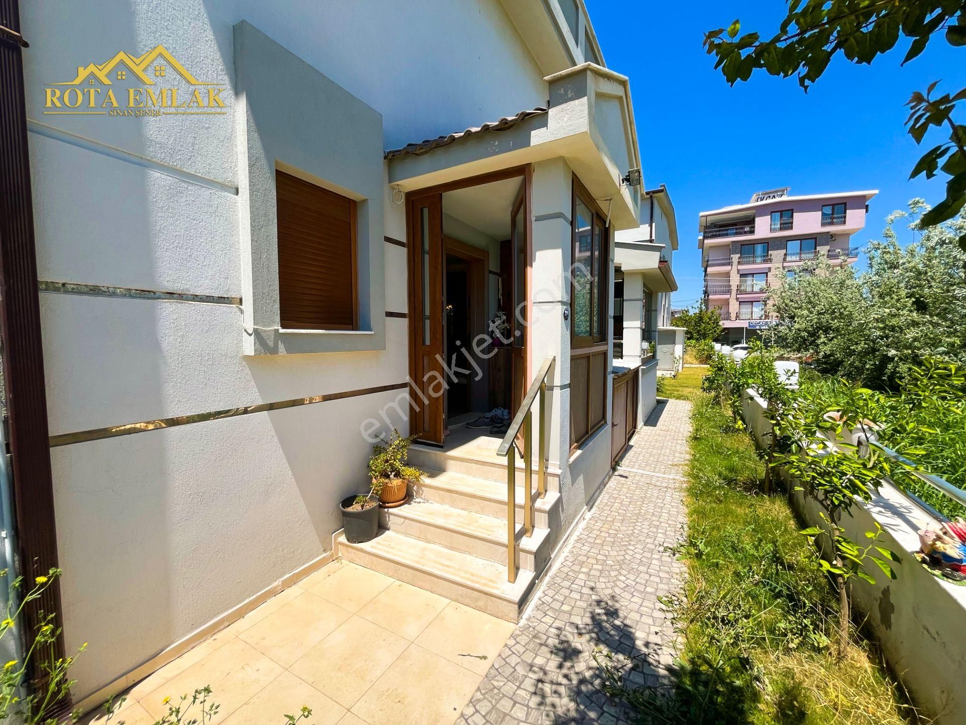 Rota Emlak'tan Gümüldür Sahil'de Eşyalı 4+1 Eşyalı Tripleks - Görsel 15