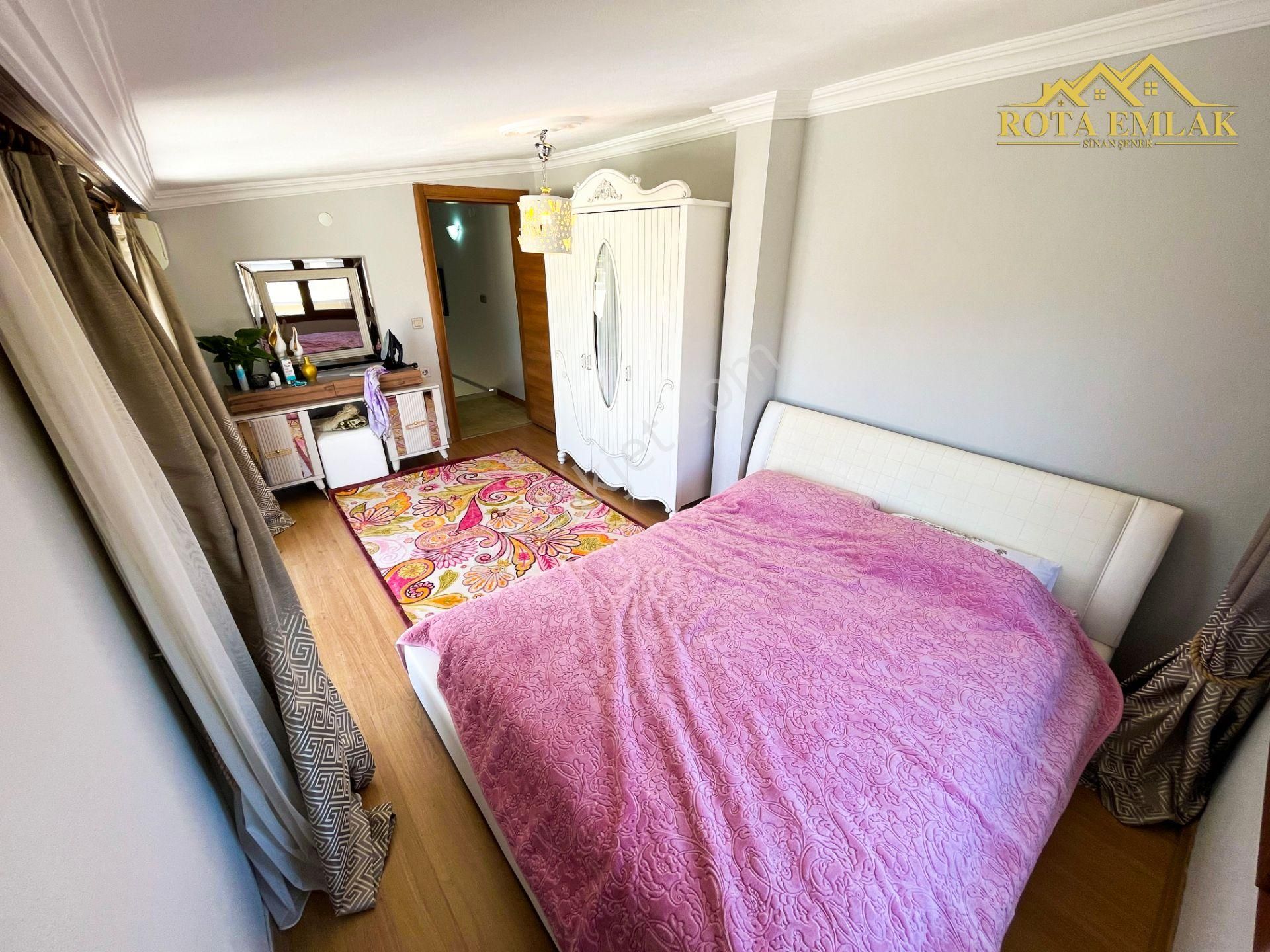 Rota Emlak'tan Gümüldür Sahil'de Eşyalı 4+1 Eşyalı Tripleks - Görsel 26