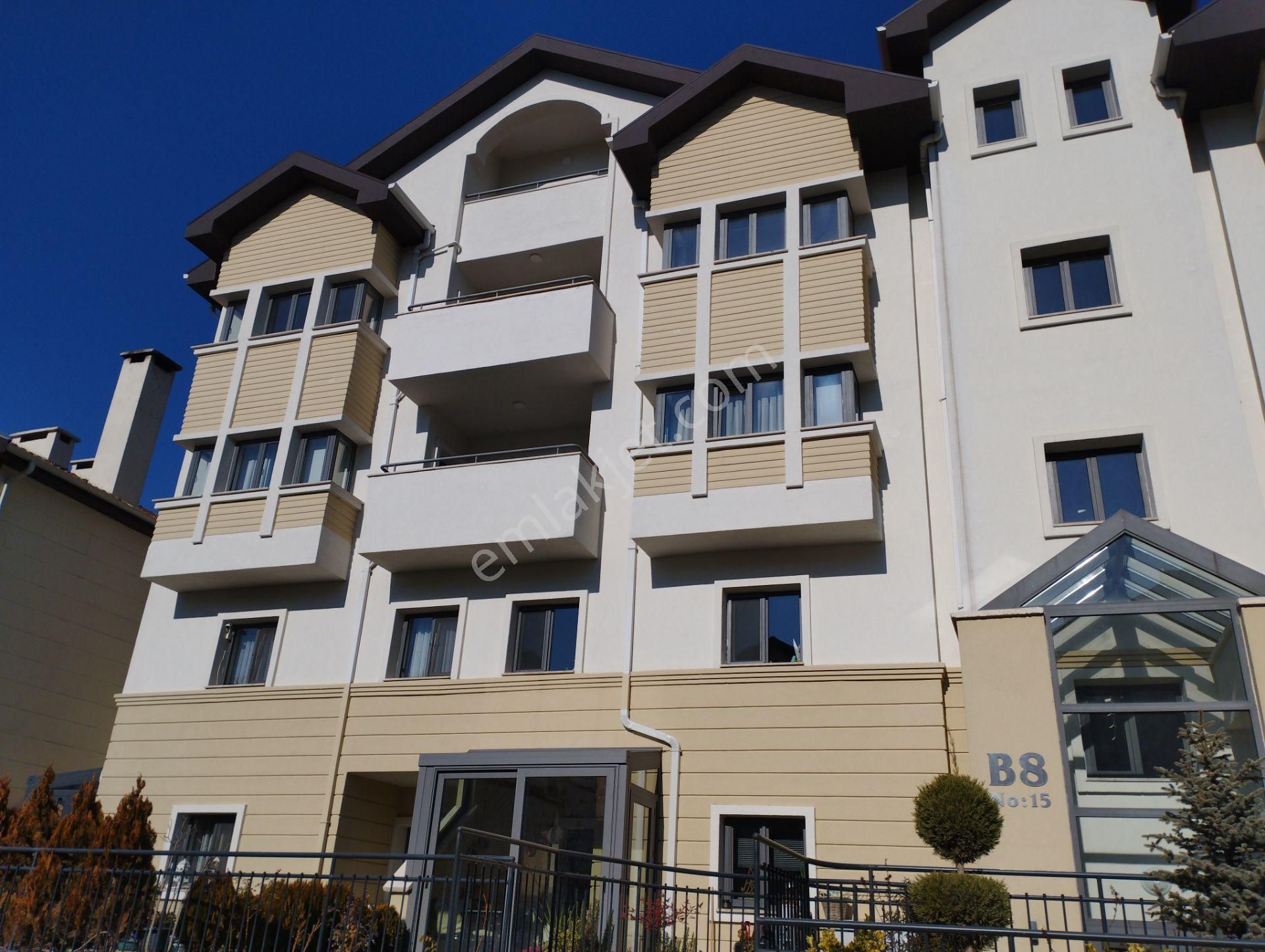 Çankaya Mutlukent Satılık Daire  ANGORA EVLERİNDE SATILIK 4+2 DUBLEKS