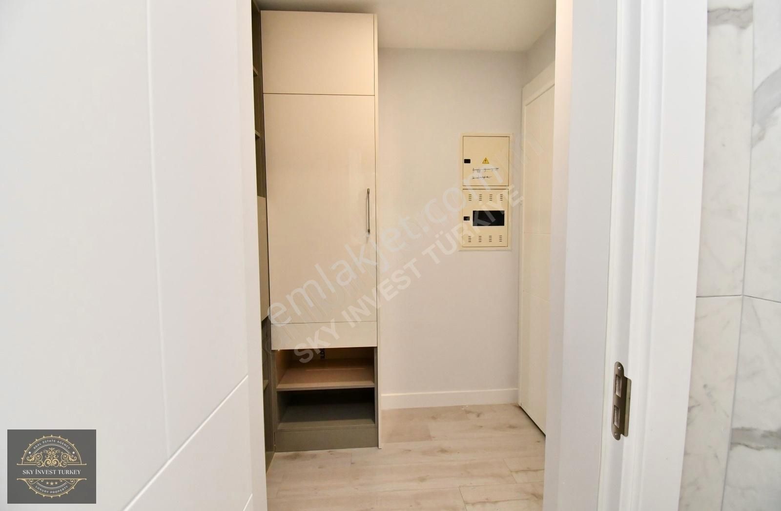 Küçükçekmece Kartaltepe Kiralık Daire TORKAM E-5`TE 55M² 1.KAT BALKONLU EŞYALI KİRALIK DAİRE.