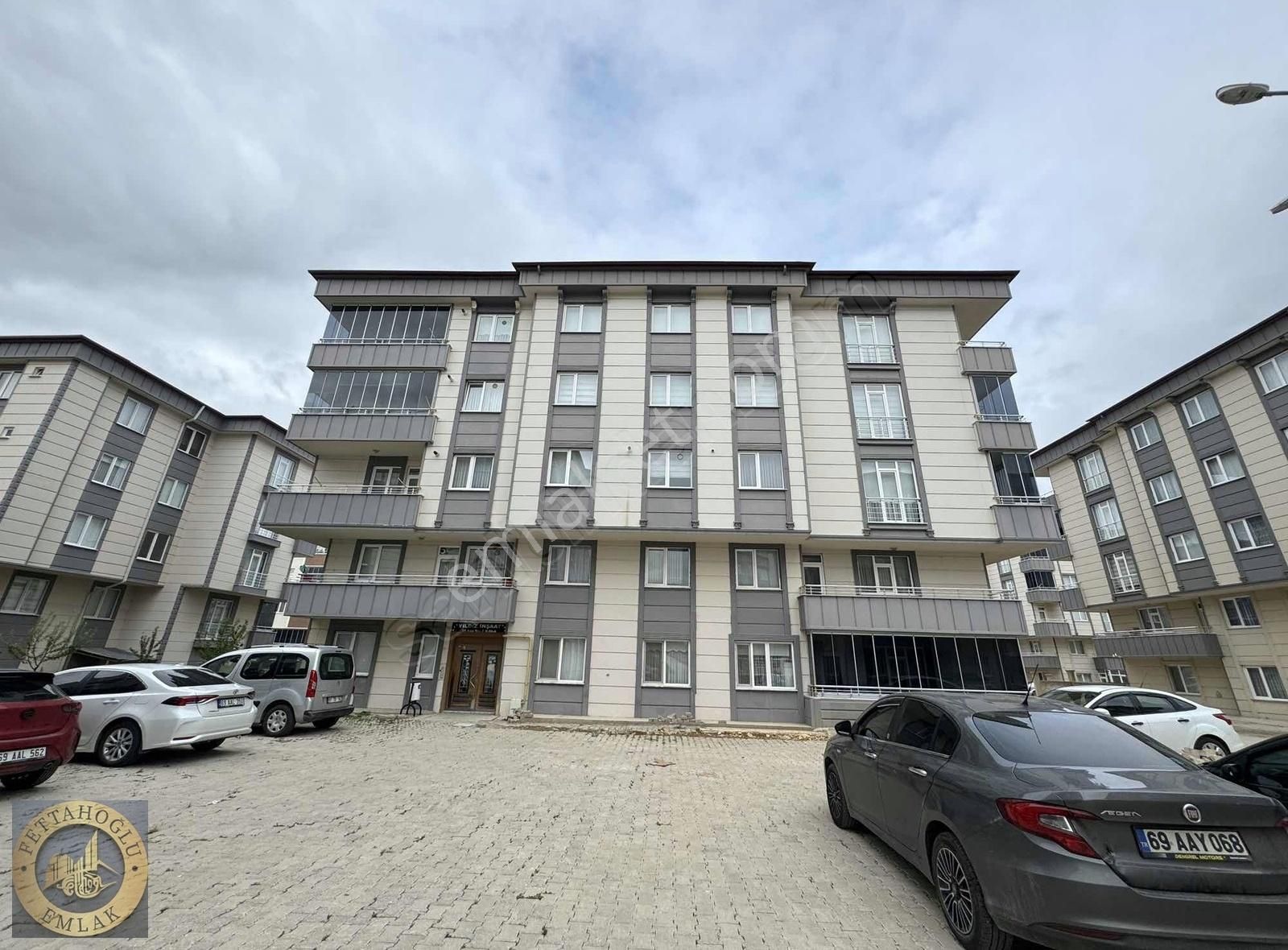 Bayburt Merkez Şingah Satılık Daire ESKİ HASTANE BÖLGESİNDE SATILIK 160 m2 3+1 DAİRE